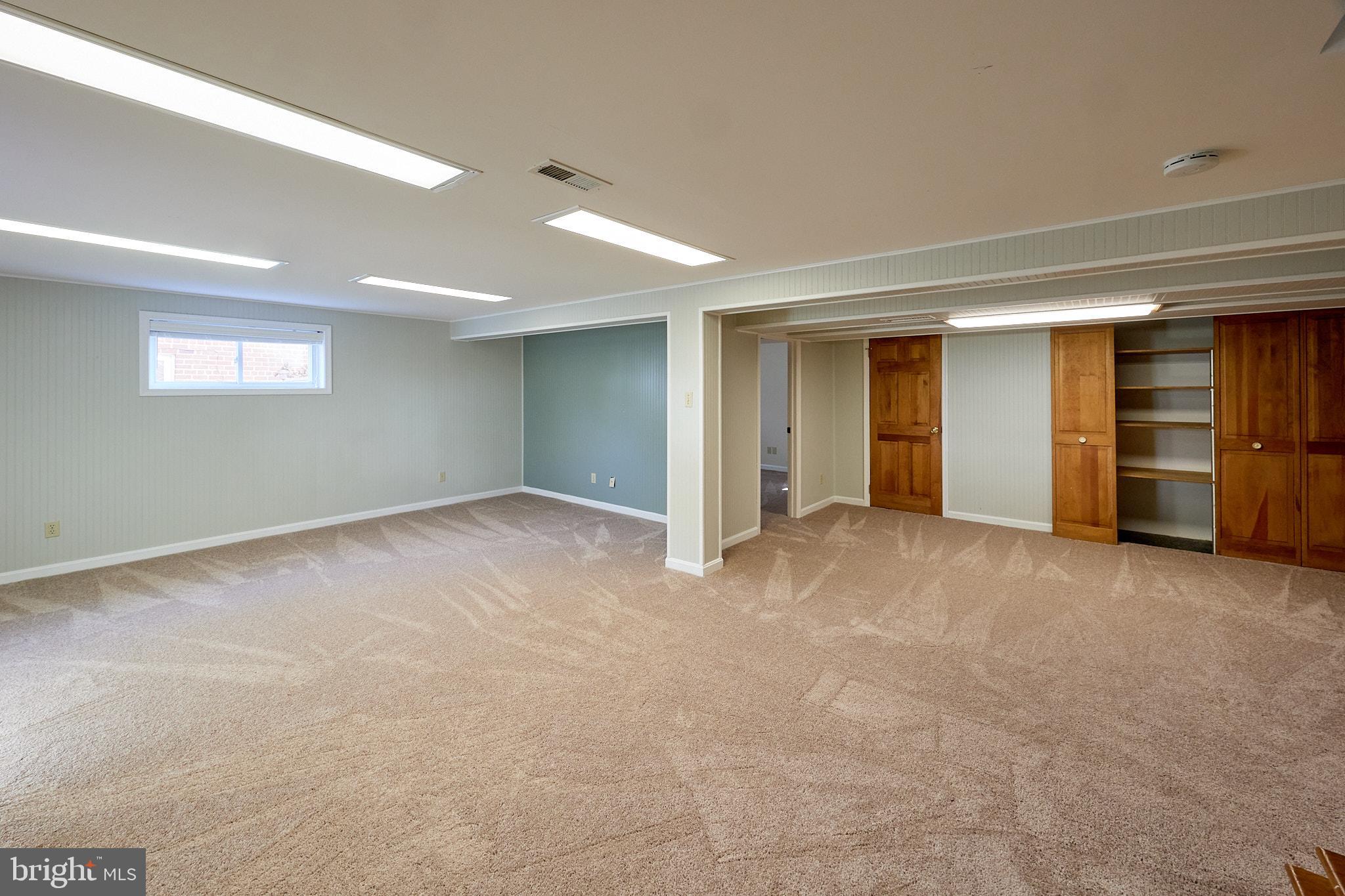 WHEATON FOREST - Residential