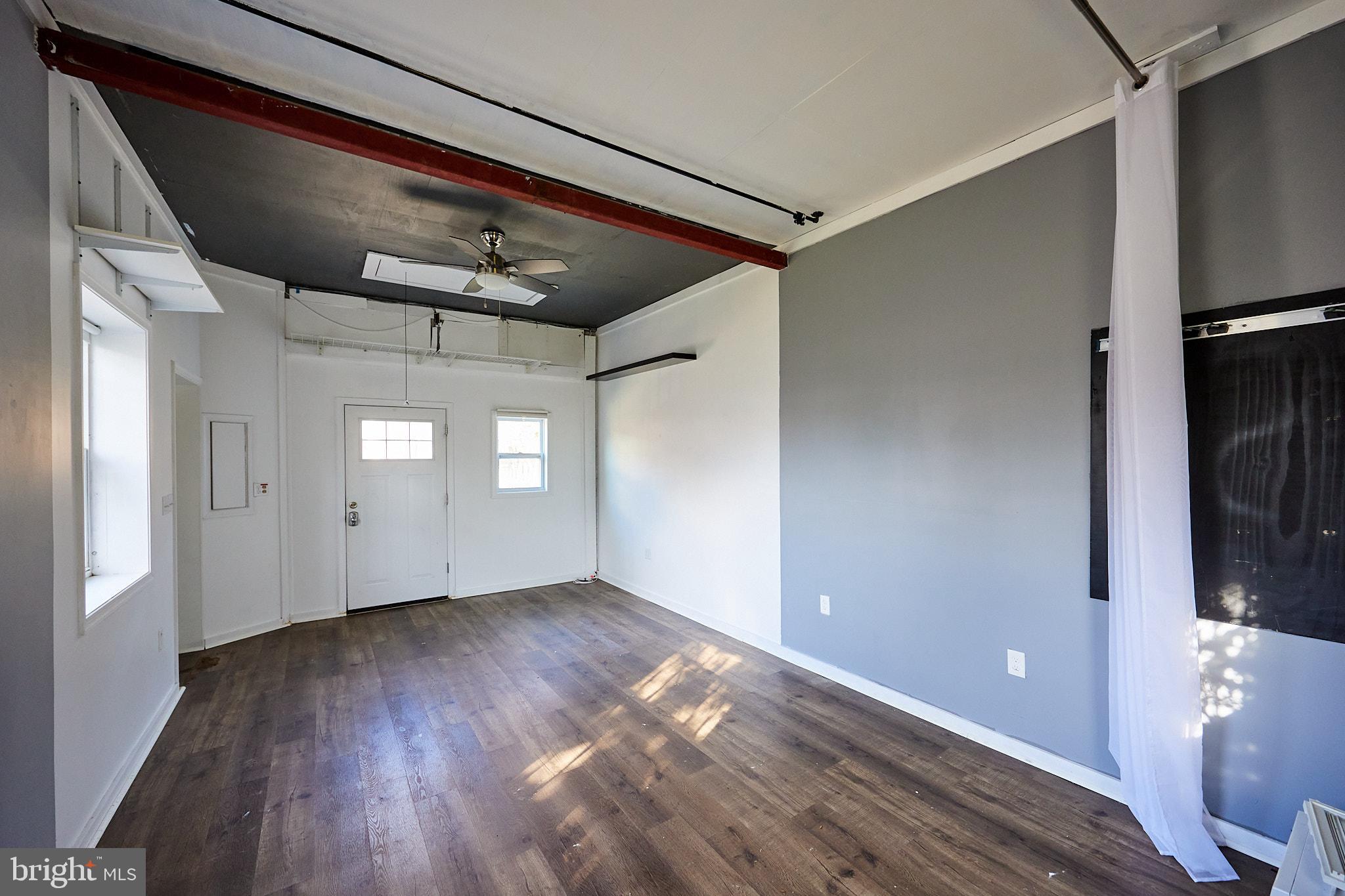 WHEATON FOREST - Residential