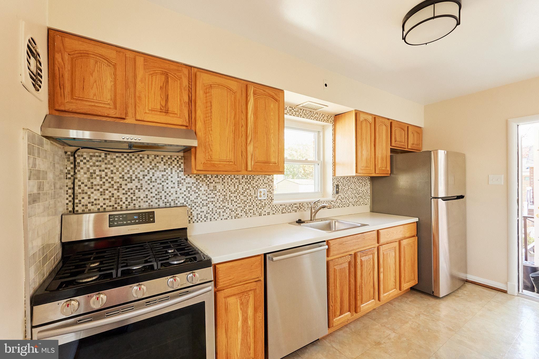 WHEATON FOREST - Residential