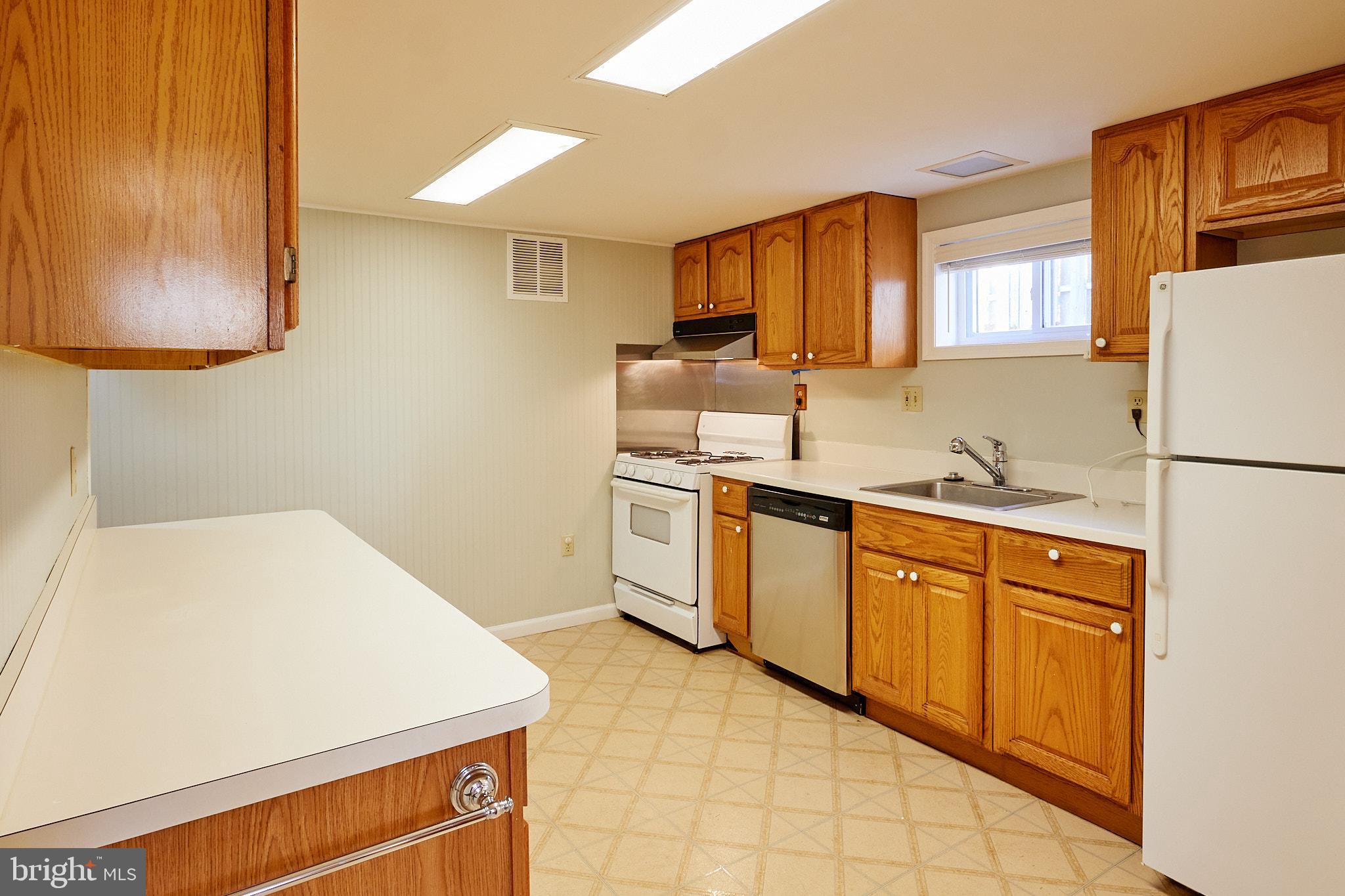 WHEATON FOREST - Residential