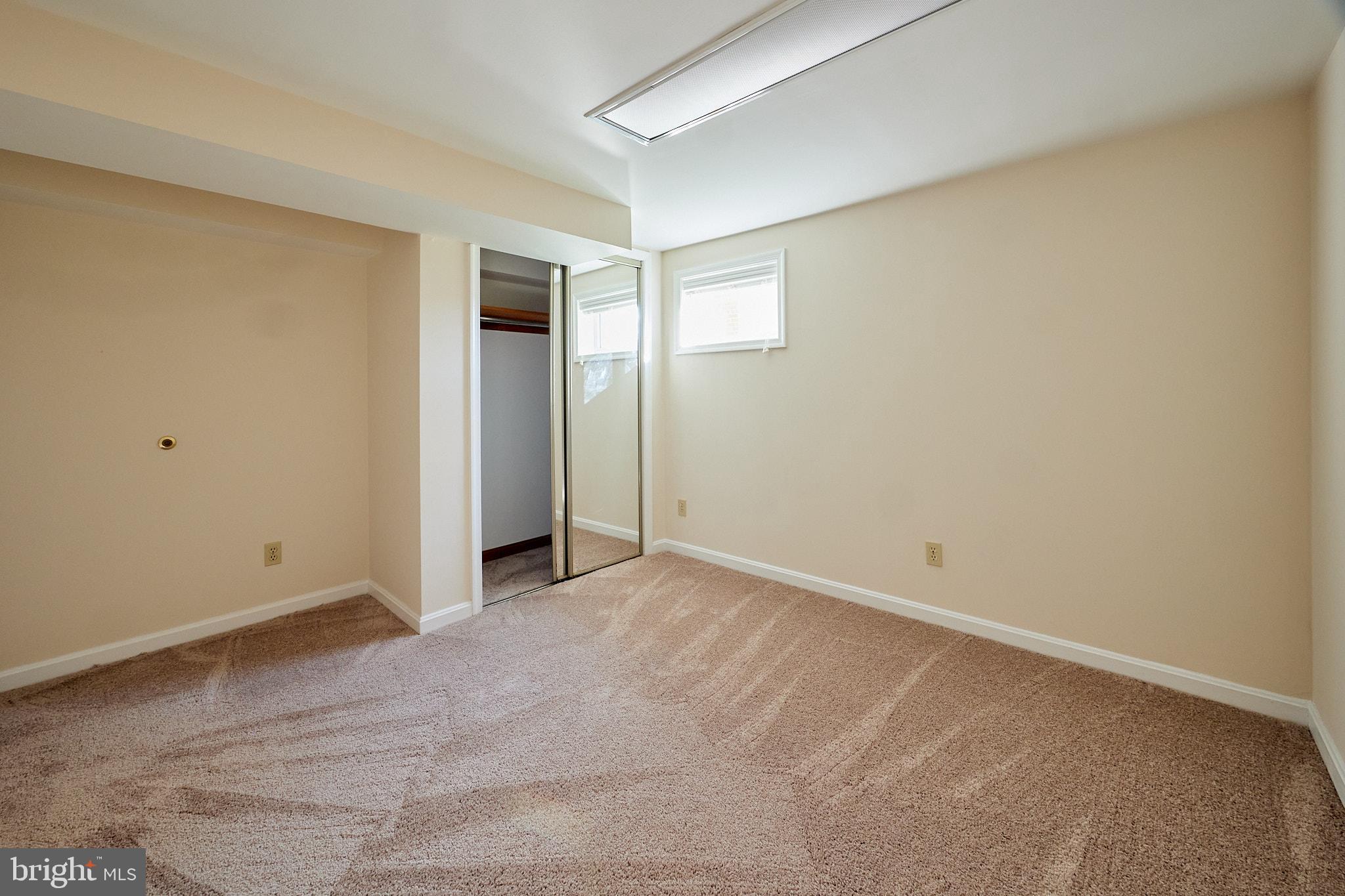 WHEATON FOREST - Residential