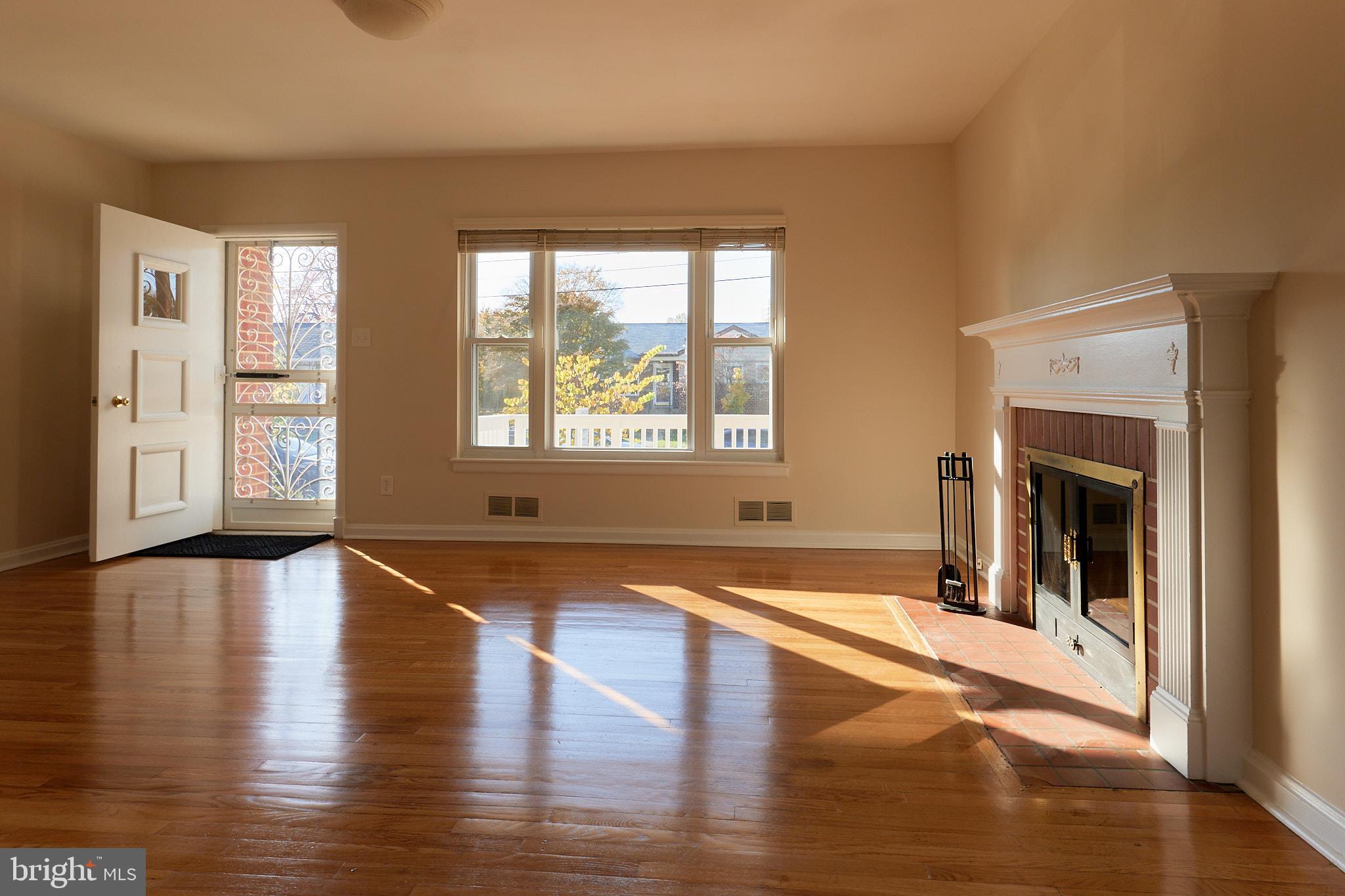 WHEATON FOREST - Residential