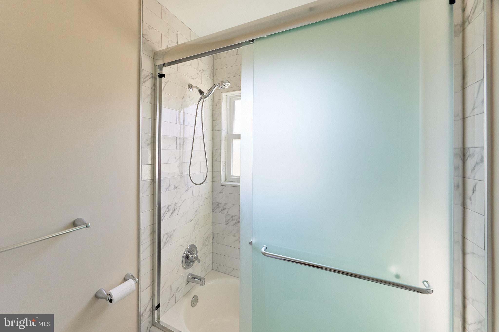 WHEATON FOREST - Residential