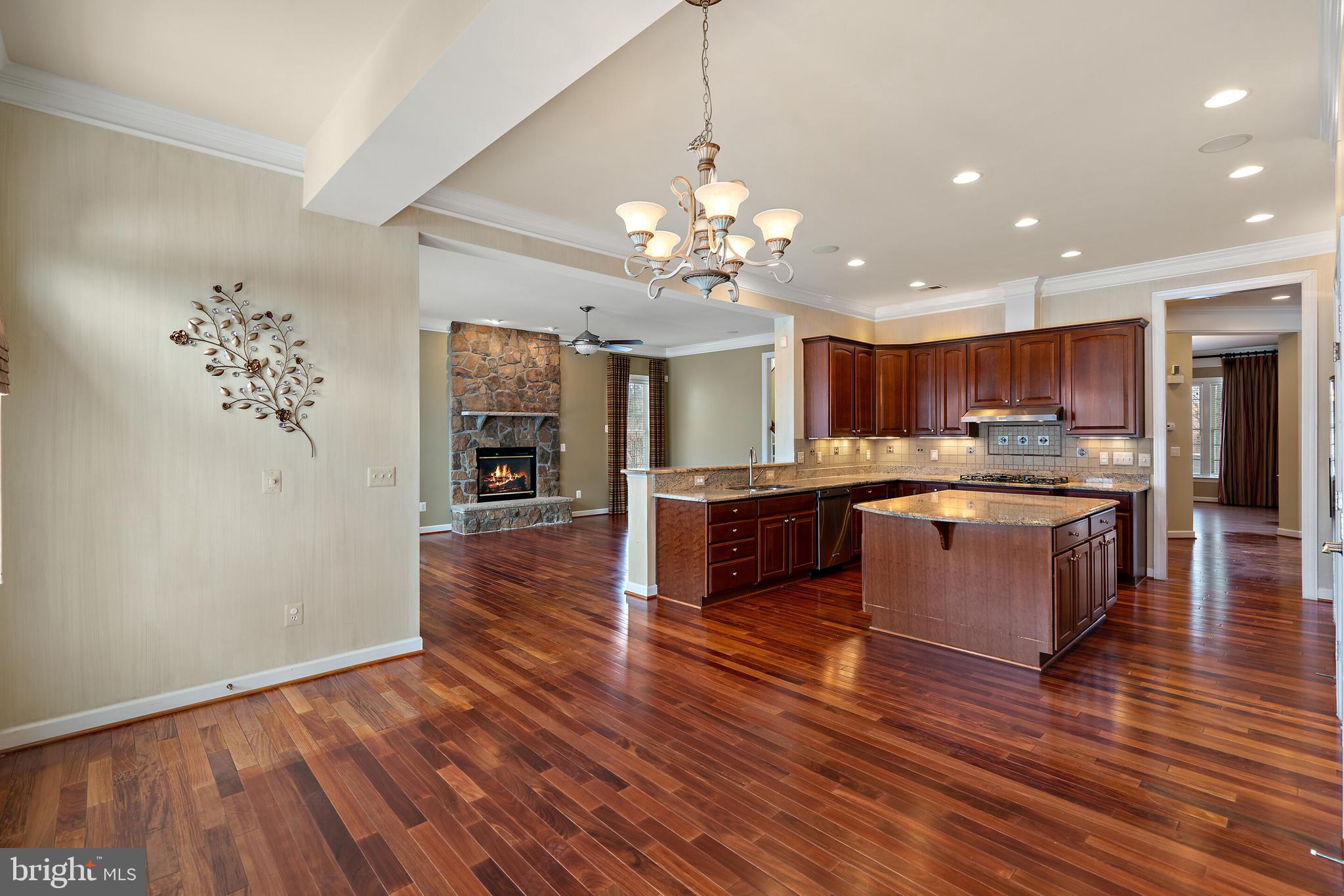 LANSDOWNE ON THE POTOMAC - Residential Lease