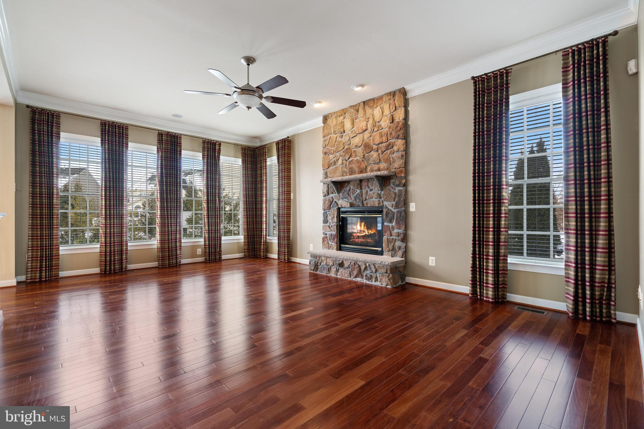 LANSDOWNE ON THE POTOMAC - Residential Lease