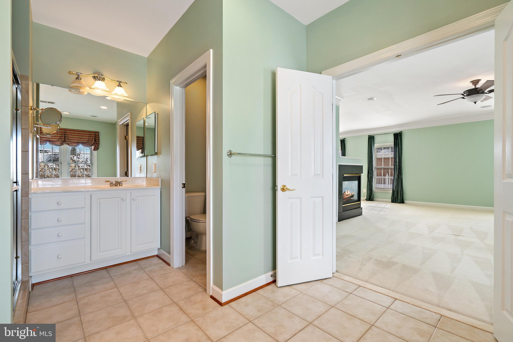 LANSDOWNE ON THE POTOMAC - Residential Lease