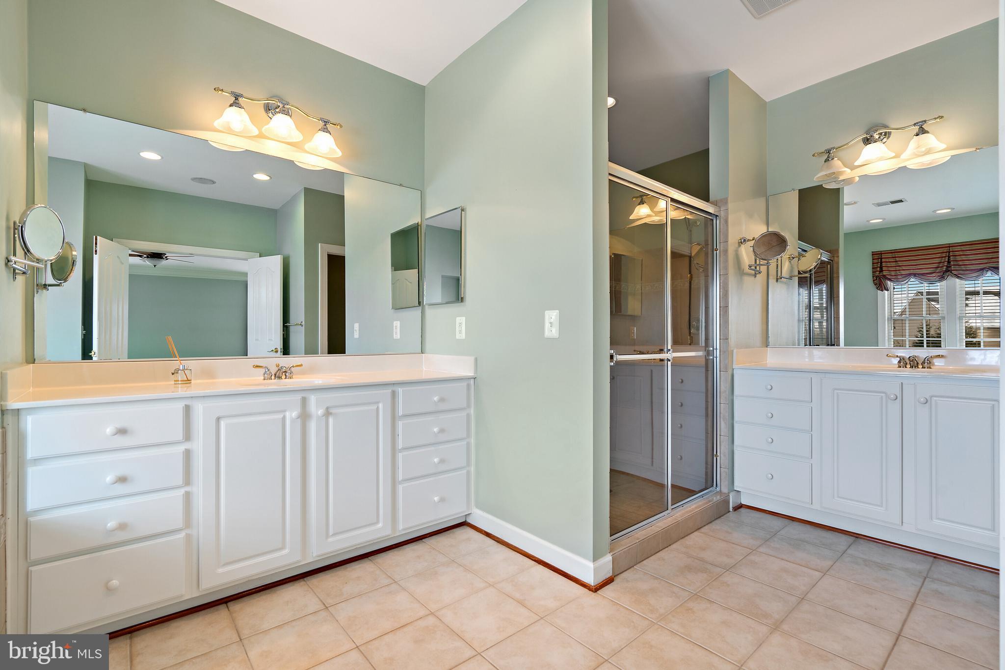 LANSDOWNE ON THE POTOMAC - Residential Lease