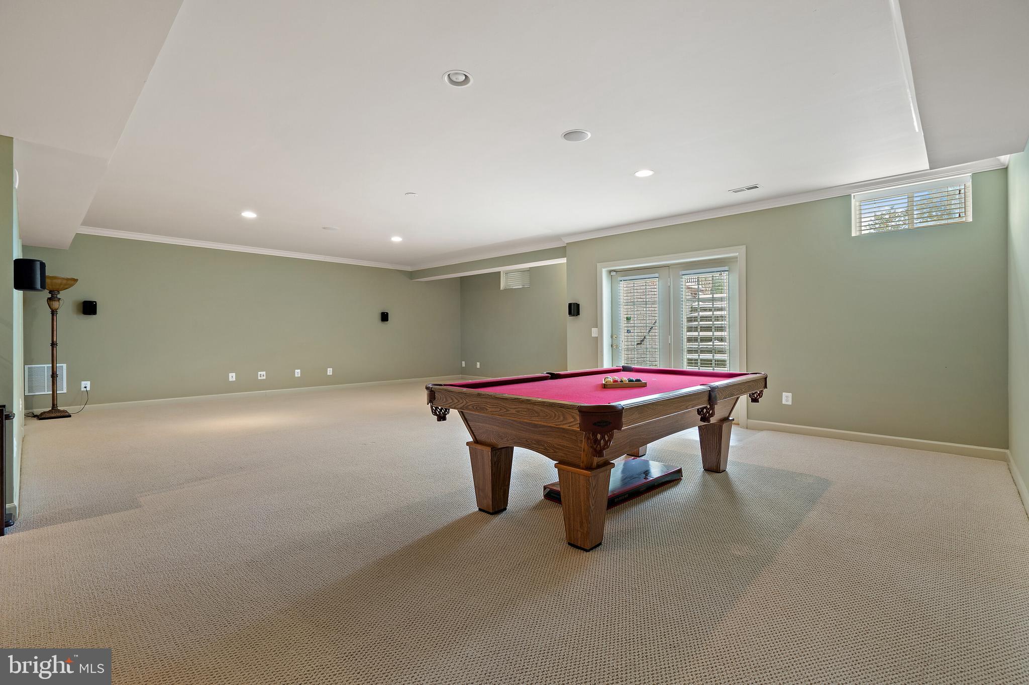 LANSDOWNE ON THE POTOMAC - Residential Lease