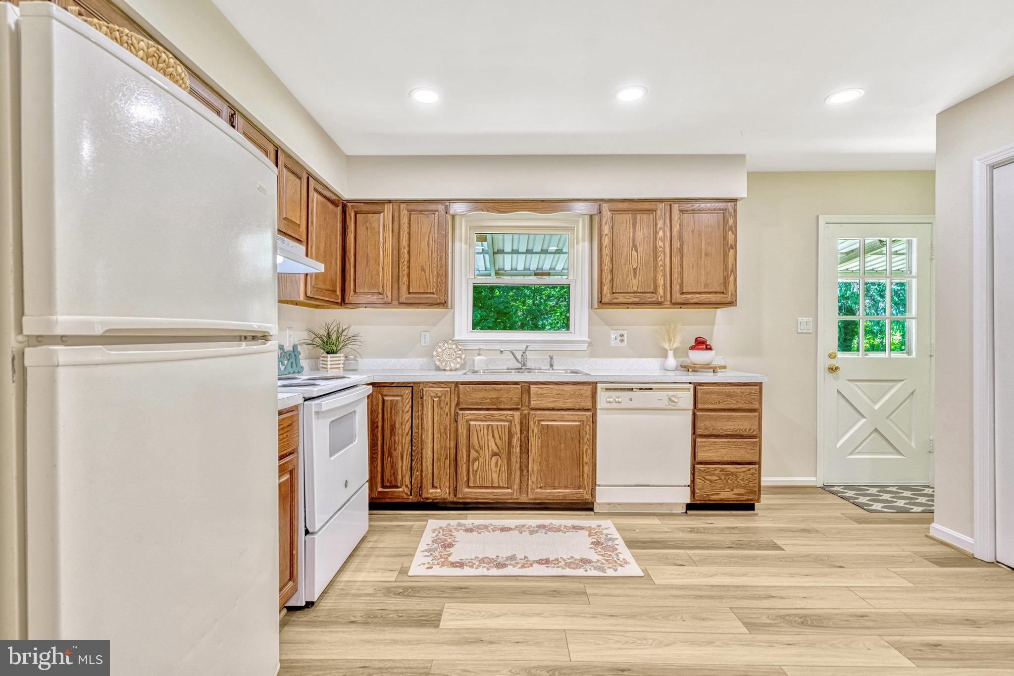 LEE HEIGHTS SUBD - Residential