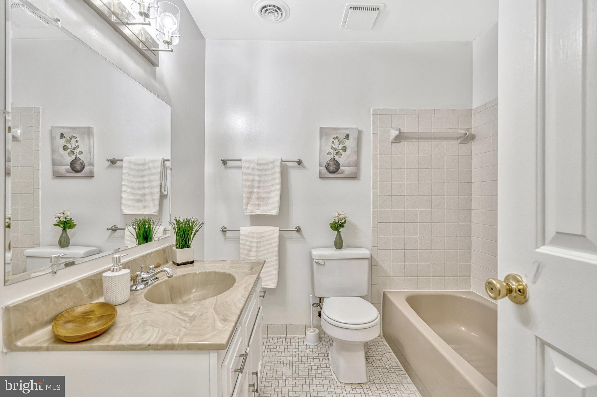 LEE HEIGHTS SUBD - Residential