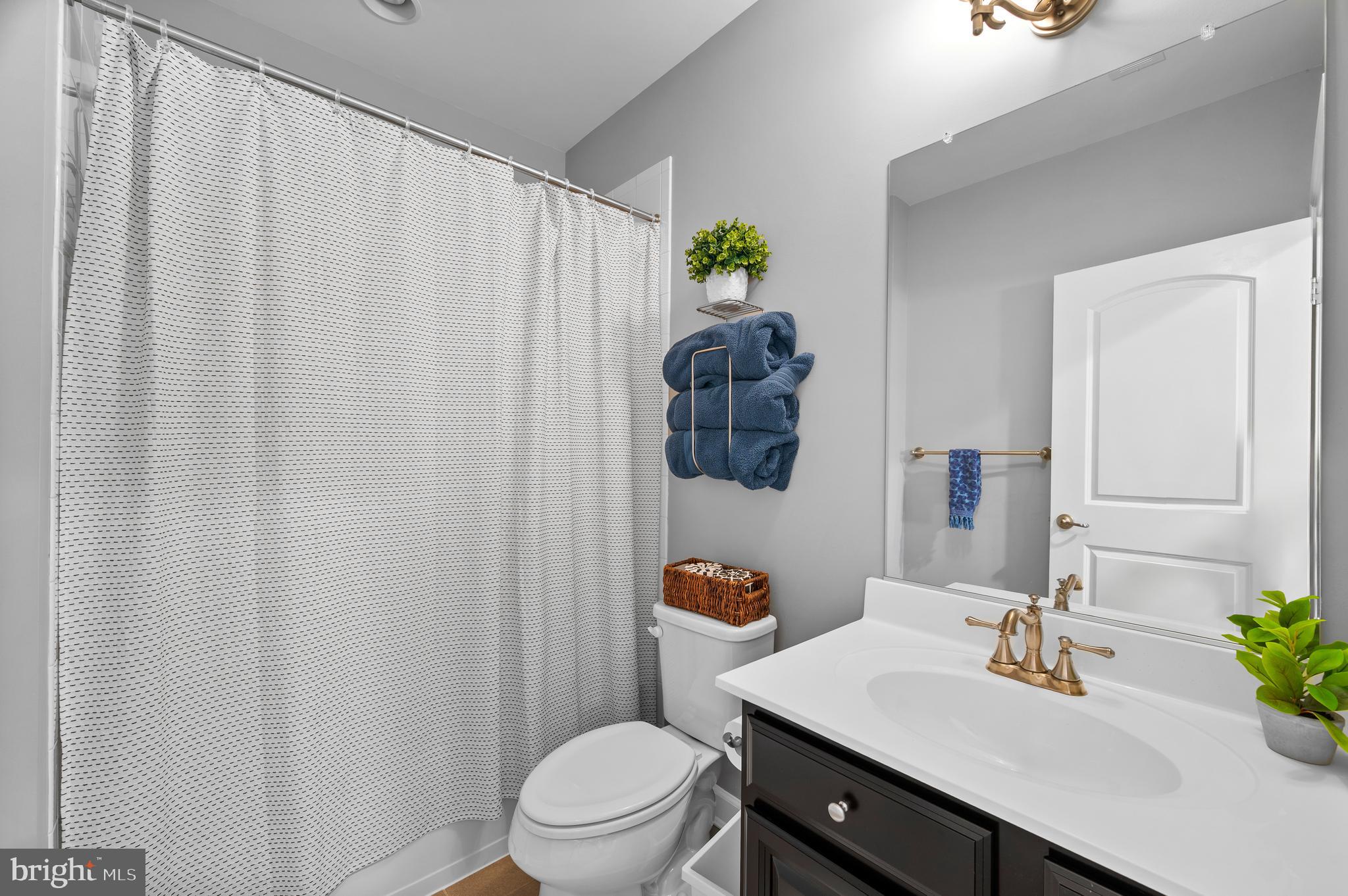 MAPLE LAWN - Residential