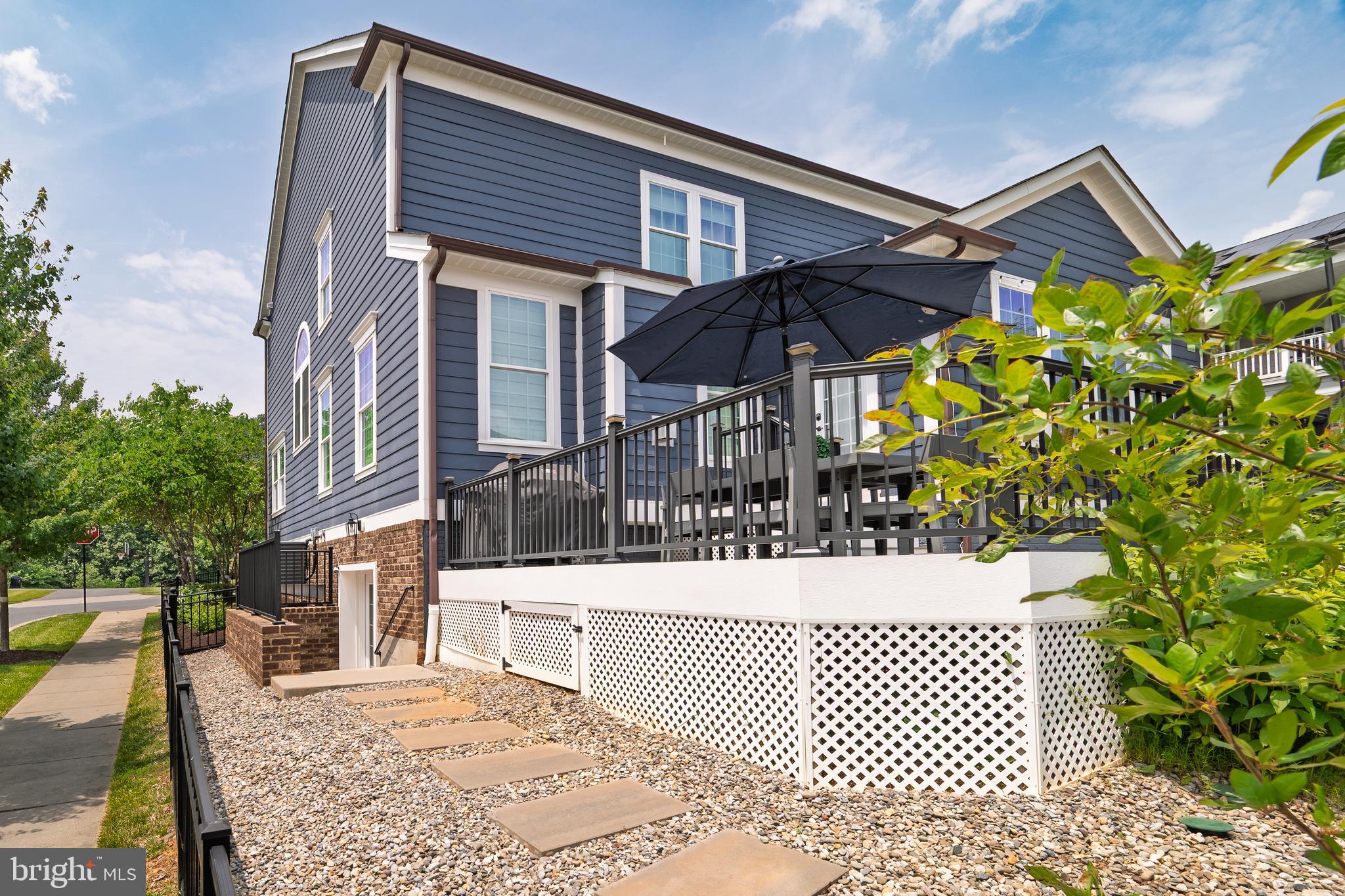 MAPLE LAWN - Residential