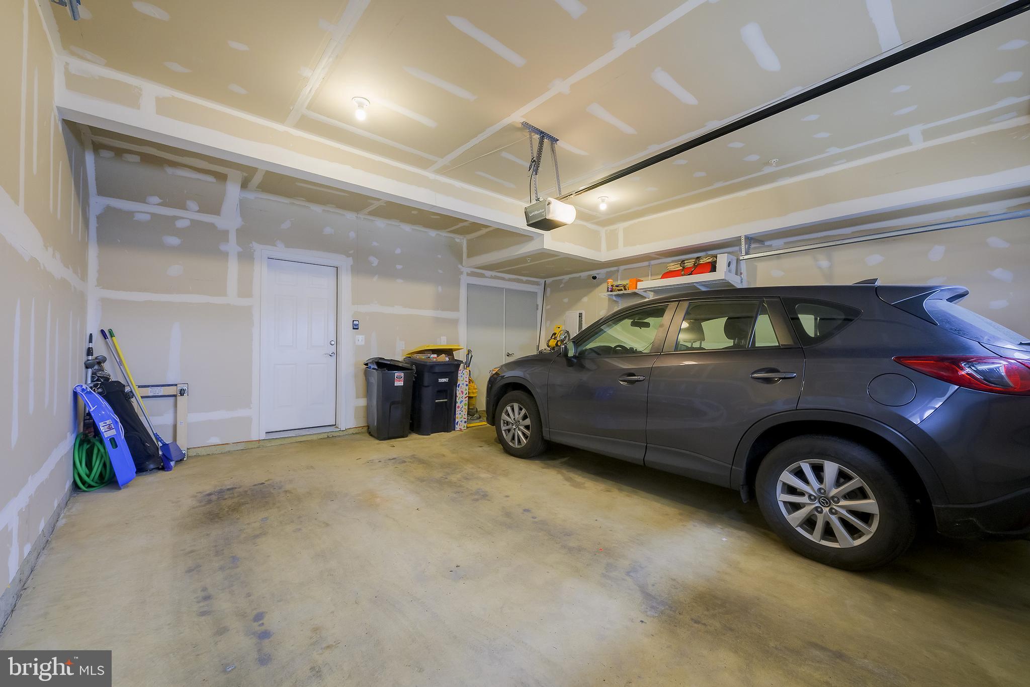 RIVERFRONT - Residential