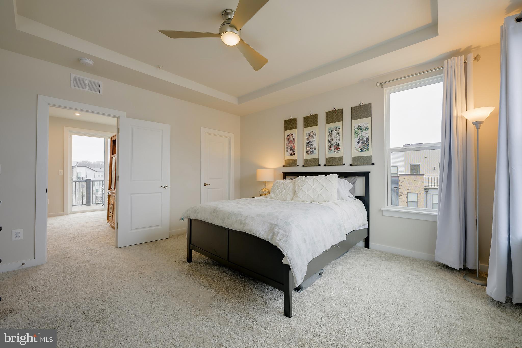 RIVERFRONT - Residential