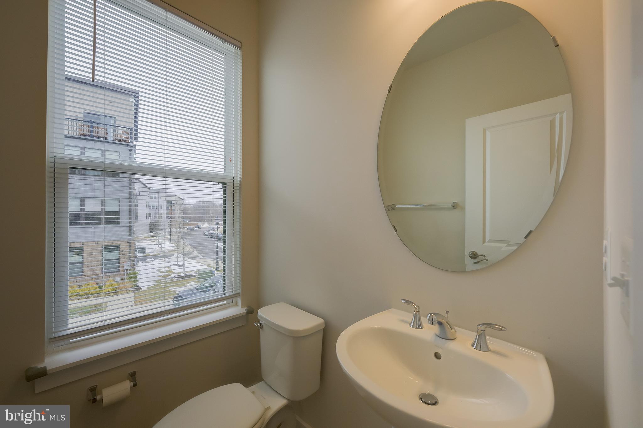 RIVERFRONT - Residential