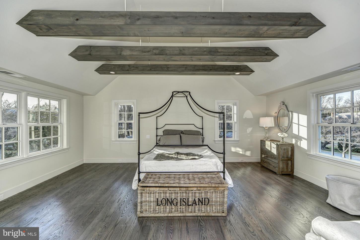 KENWOOD - Residential