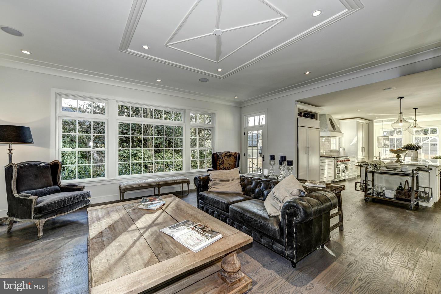 KENWOOD - Residential