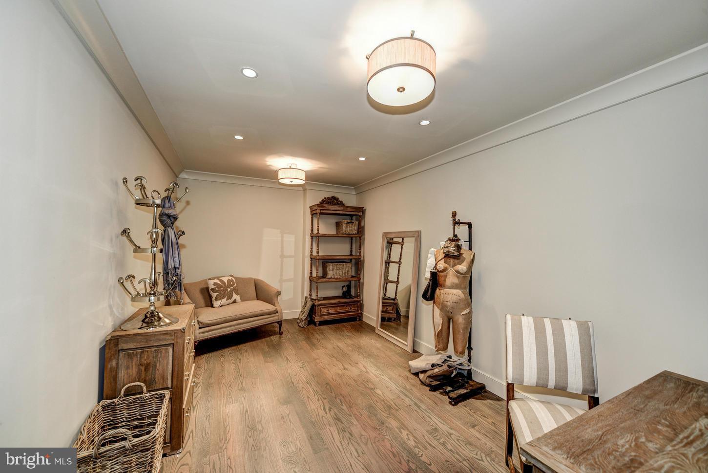 KENWOOD - Residential