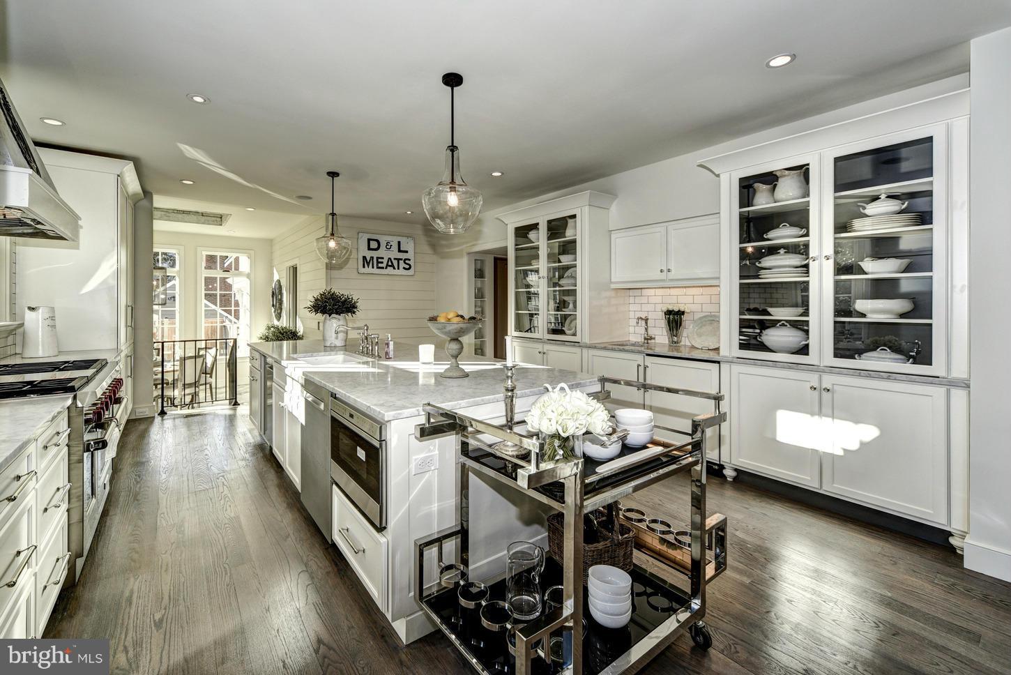 KENWOOD - Residential