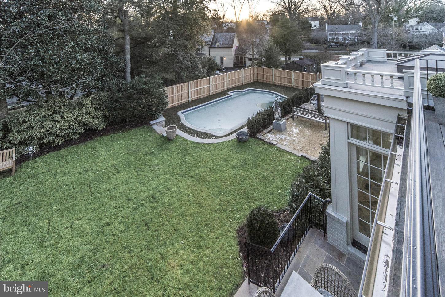 KENWOOD - Residential