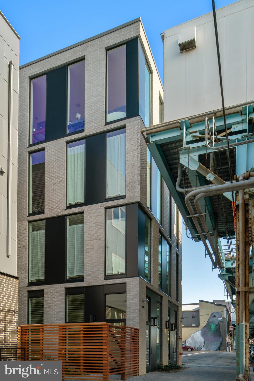 1822 N FRONT STREET 11