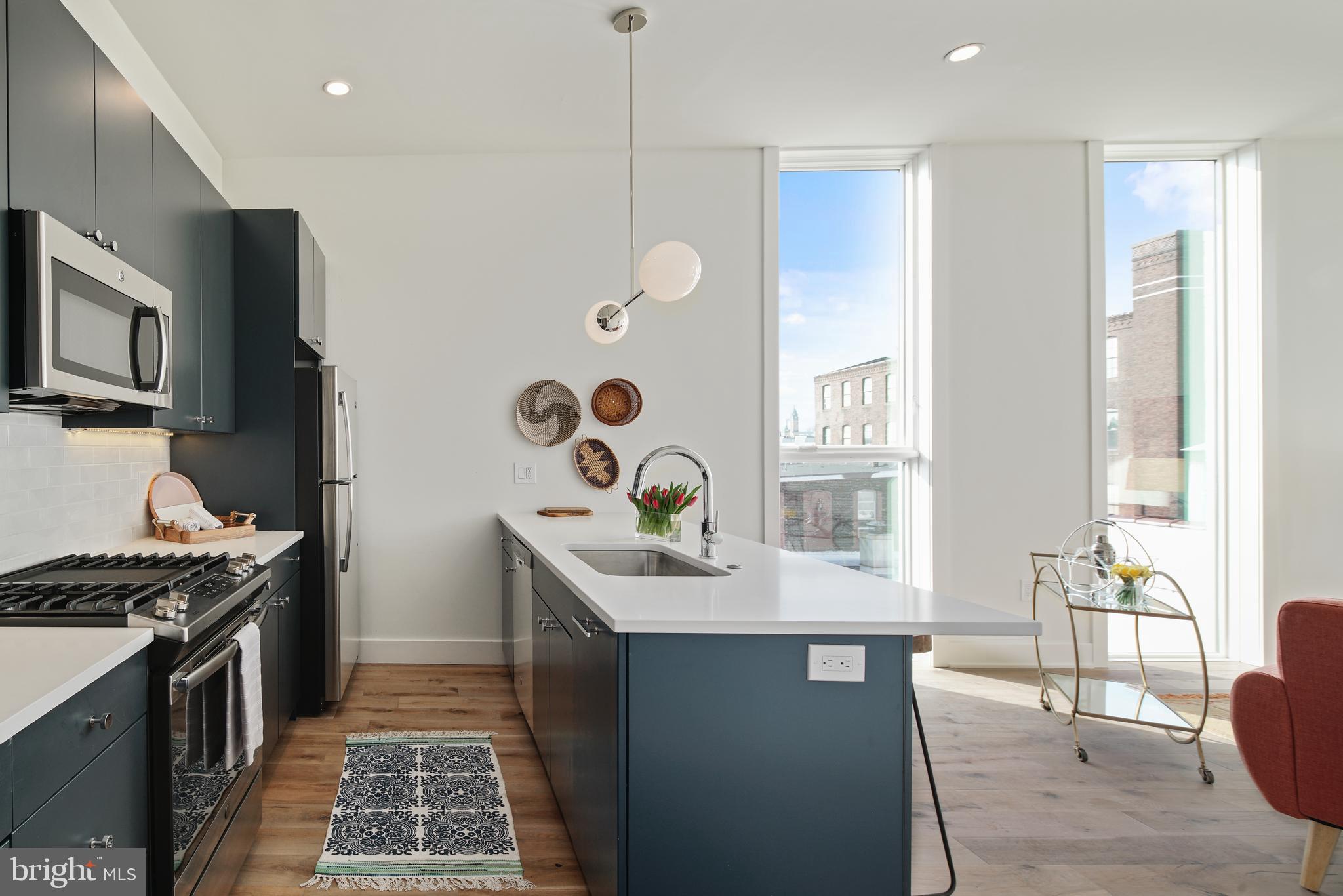 1822 N FRONT STREET 11