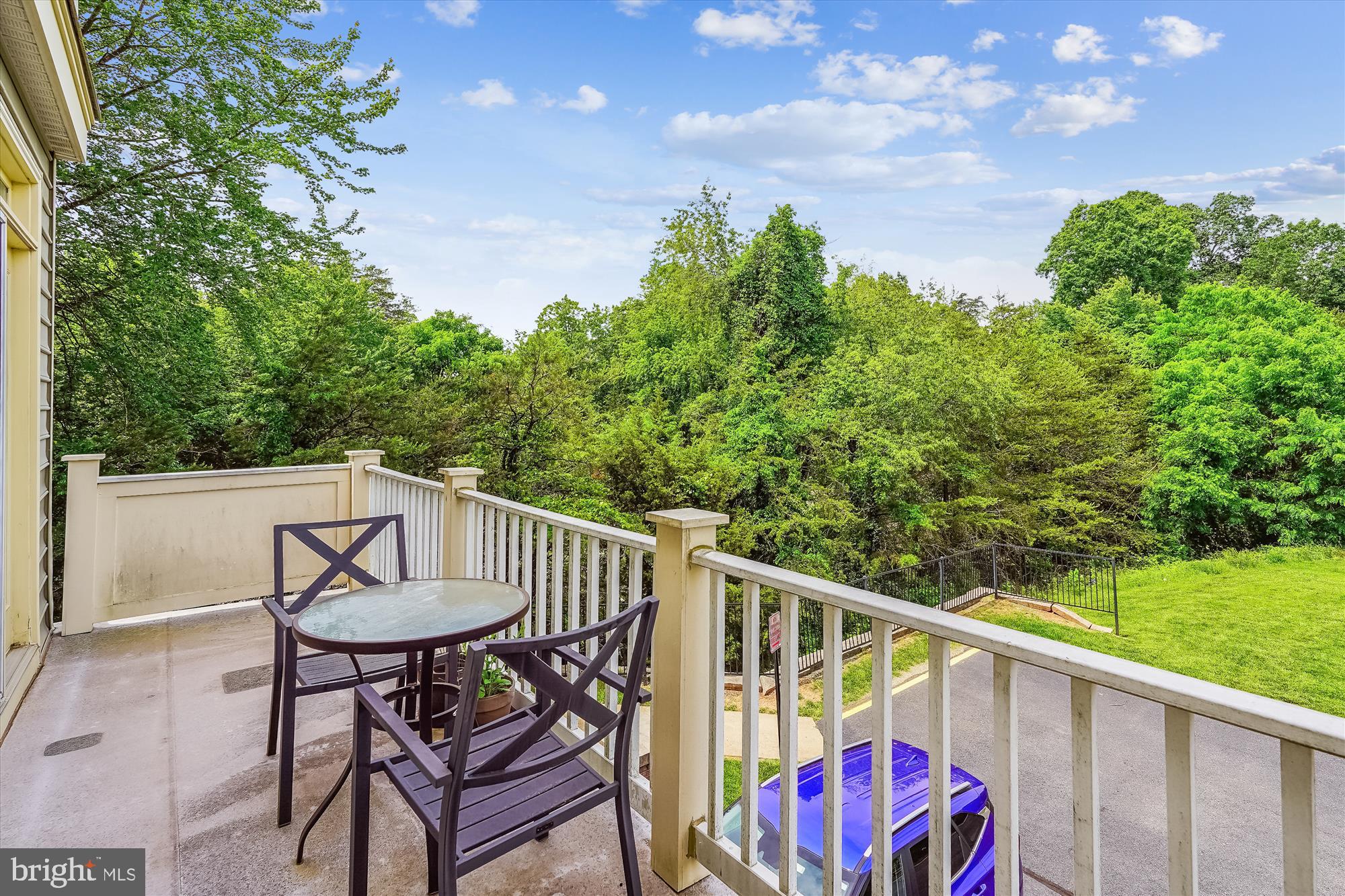 THE TOWNES AT VILLAGE PLACE - Residential