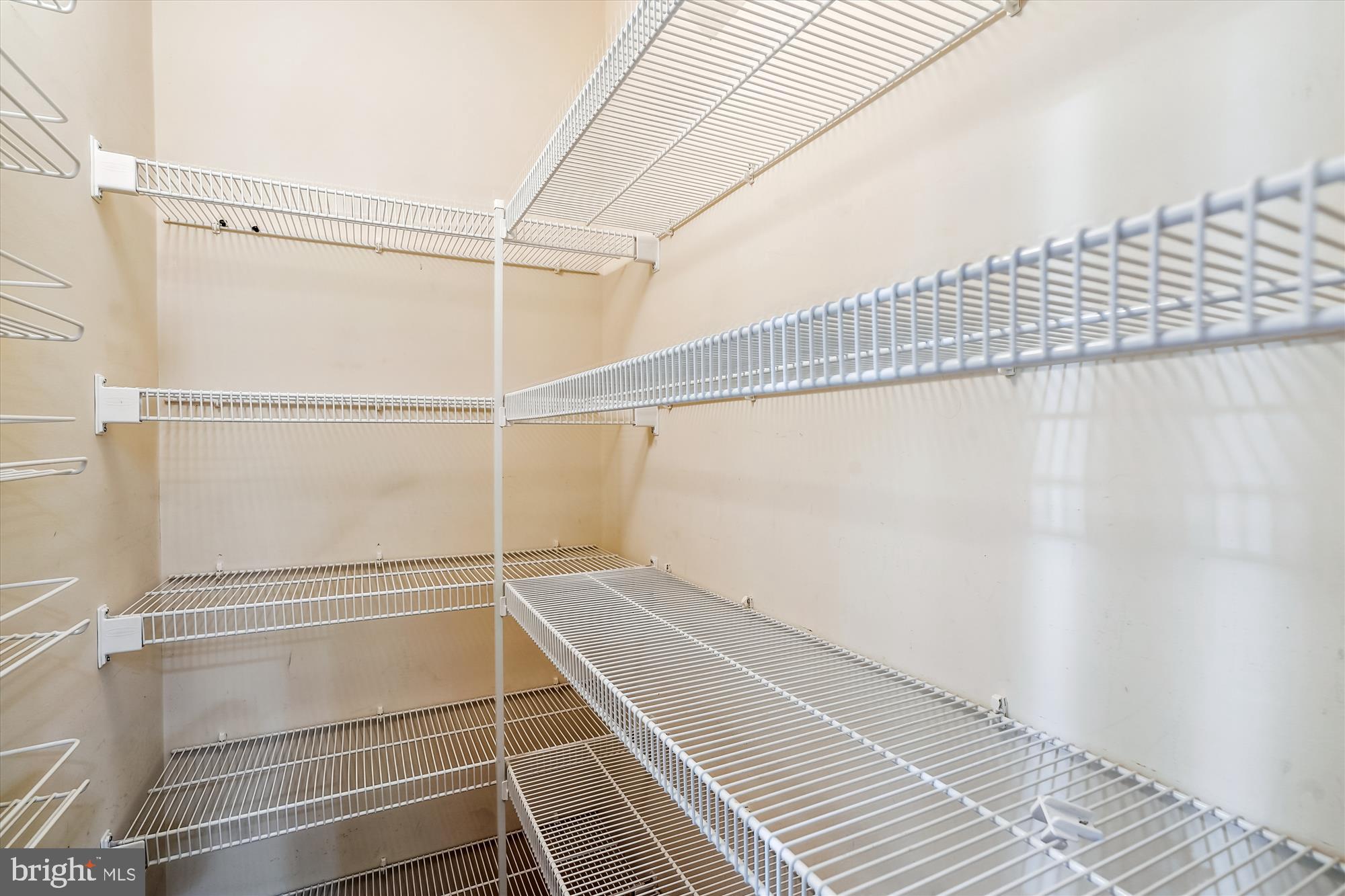 THE TOWNES AT VILLAGE PLACE - Residential