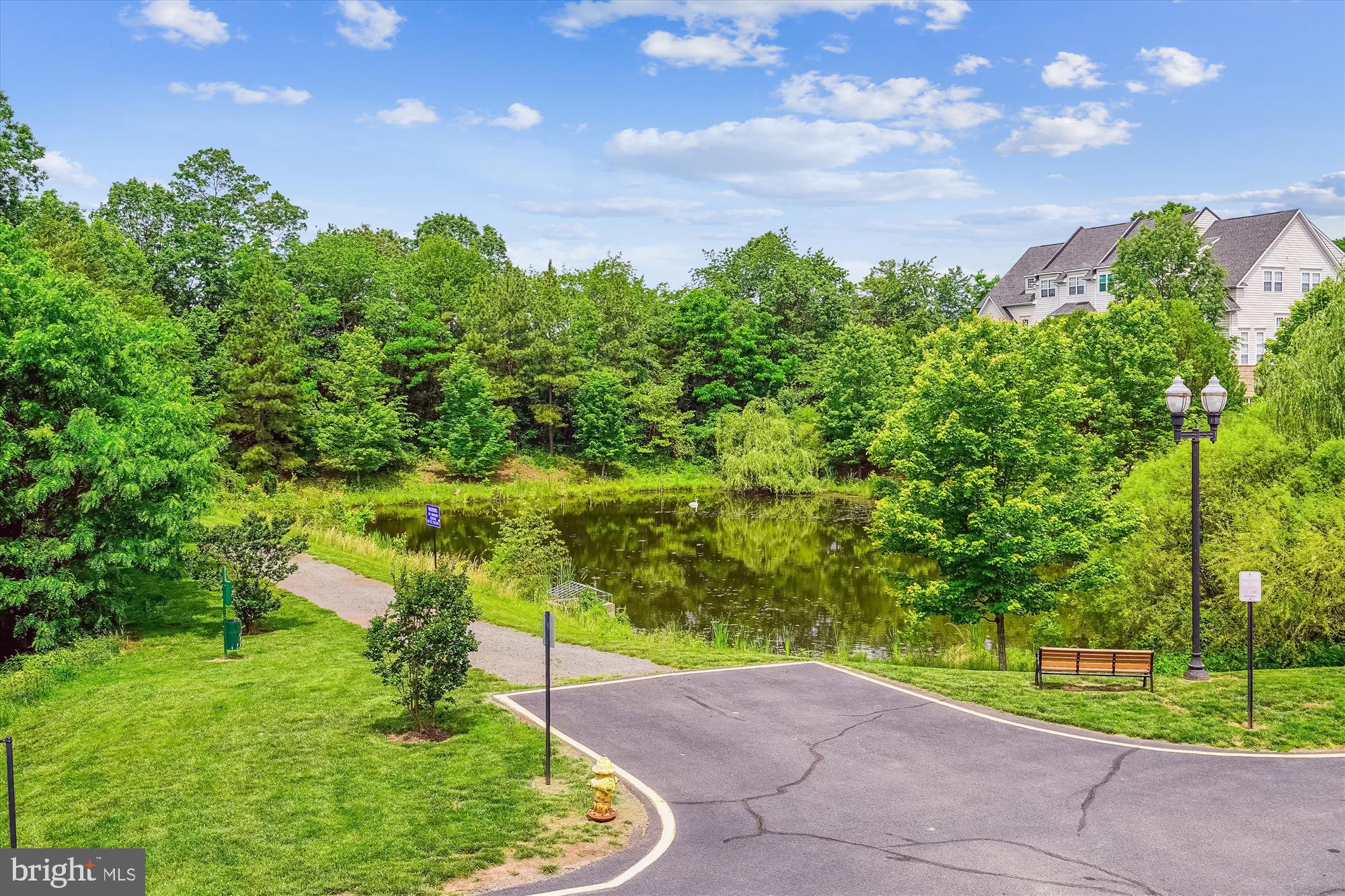 THE TOWNES AT VILLAGE PLACE - Residential