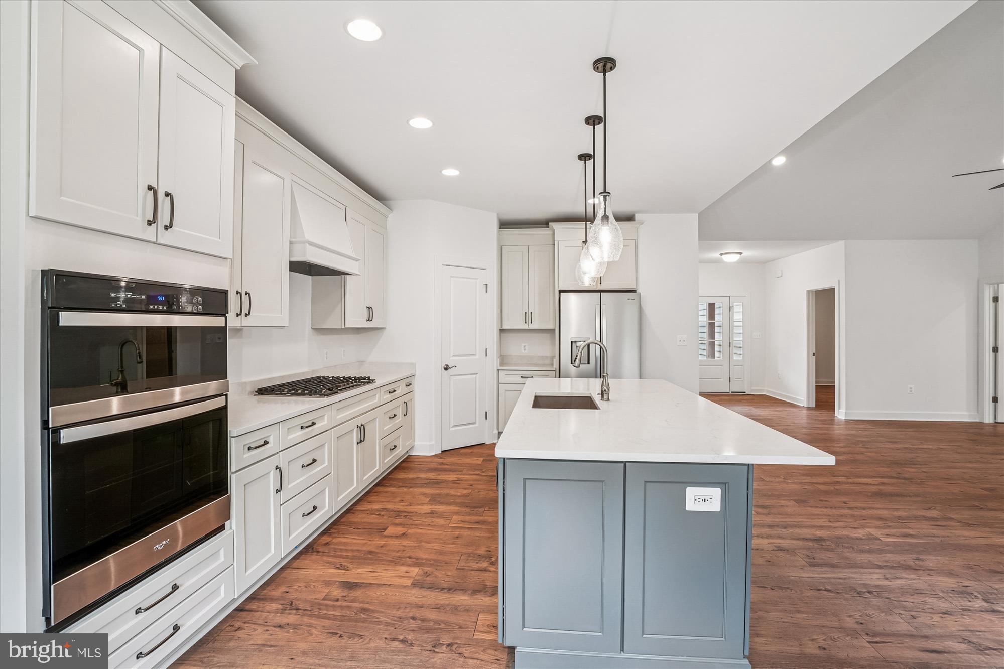 15017 RILLHURST DRIVE
