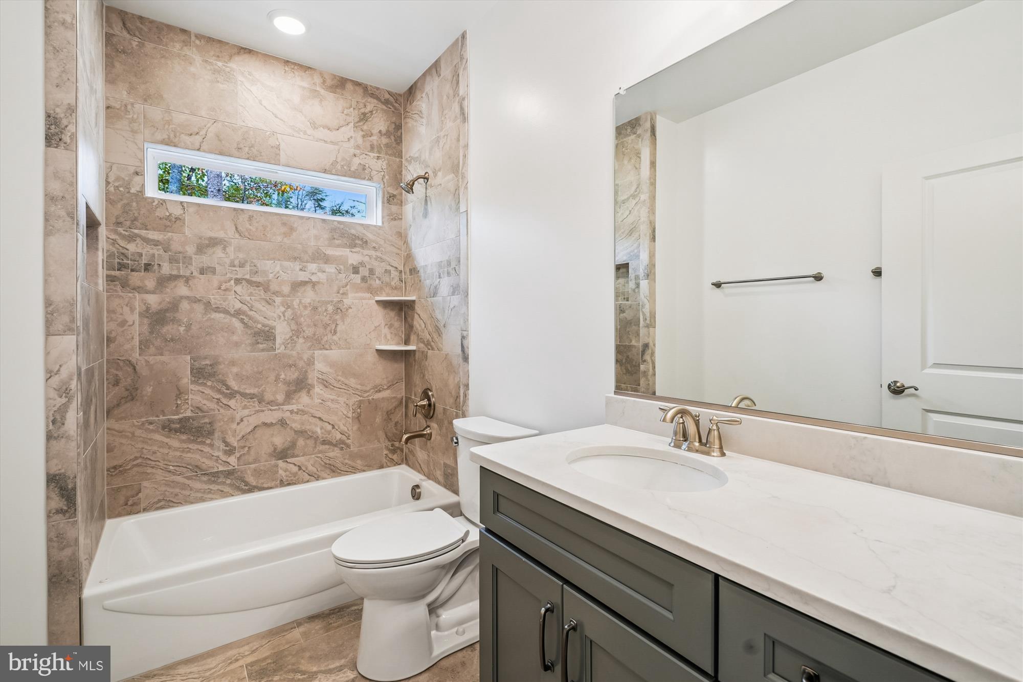 RILLHURST ESTATES IV - Residential