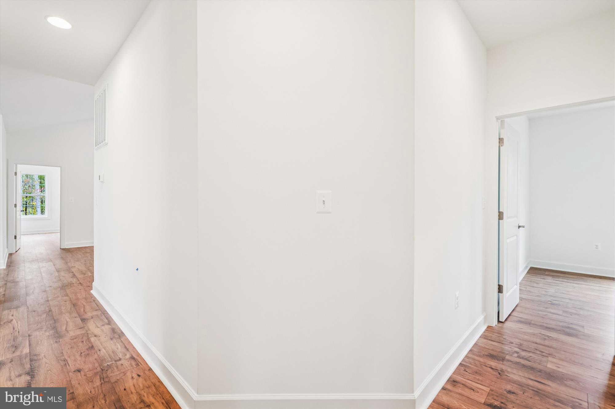 RILLHURST ESTATES IV - Residential