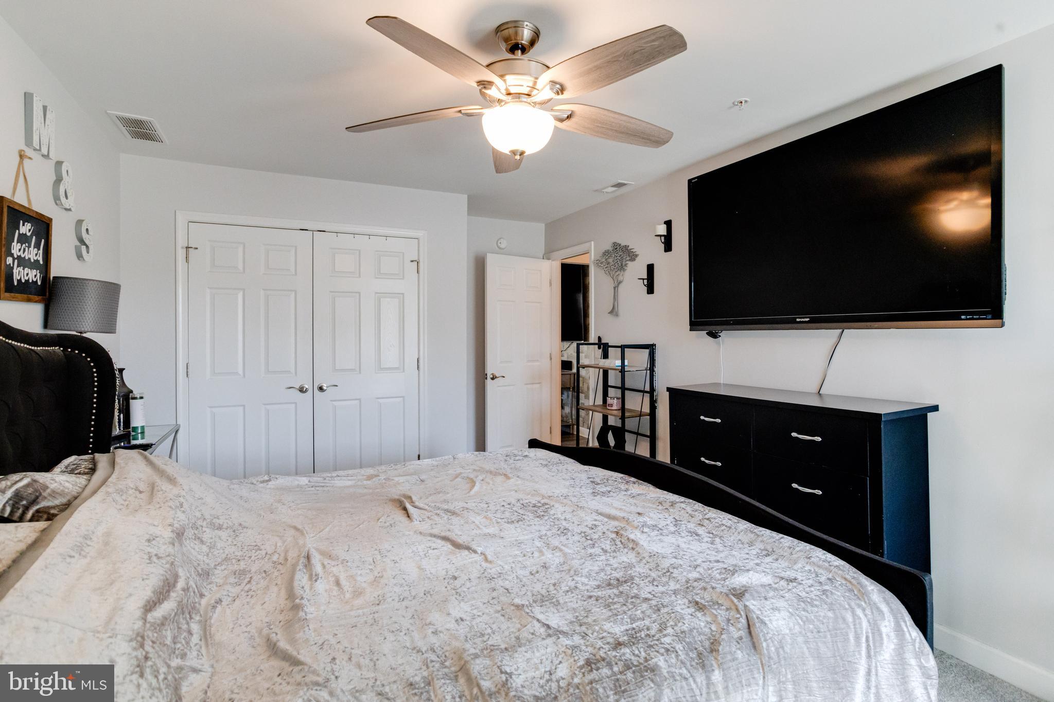 GROVE ACRES - Residential