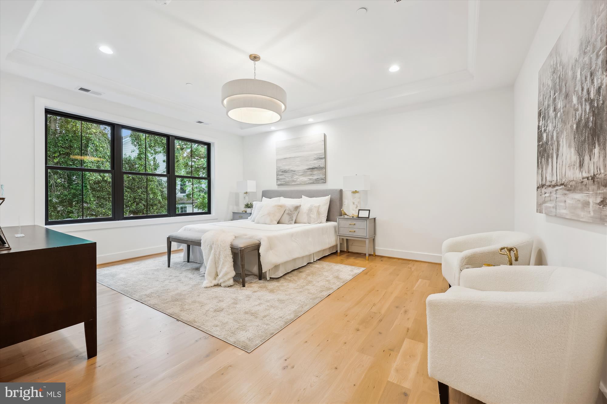 HENDRY ESTATES - Residential