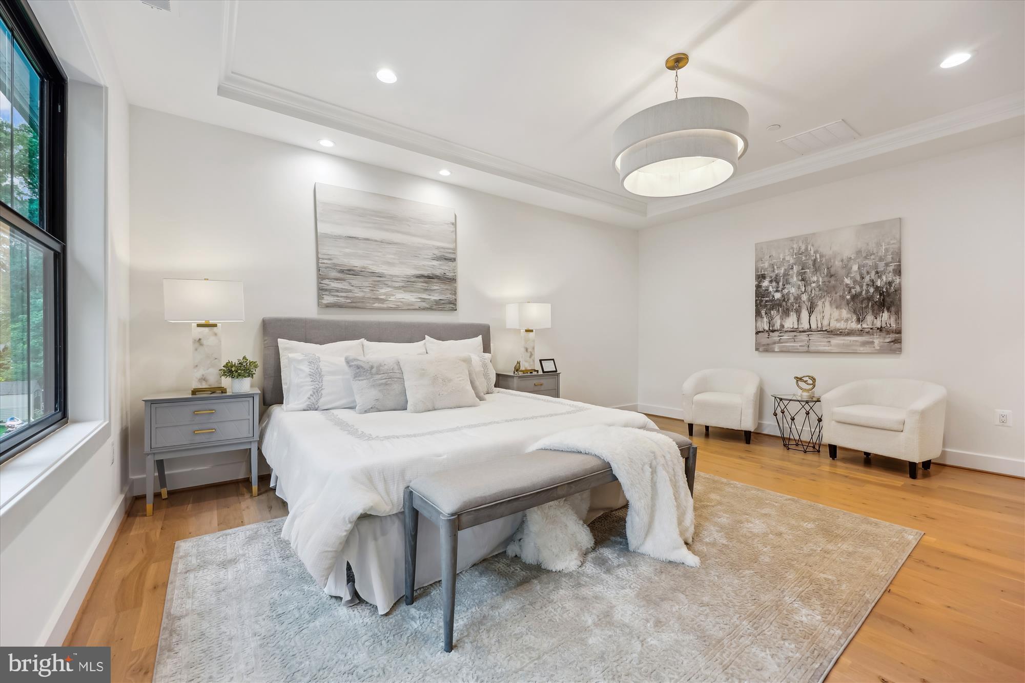 HENDRY ESTATES - Residential