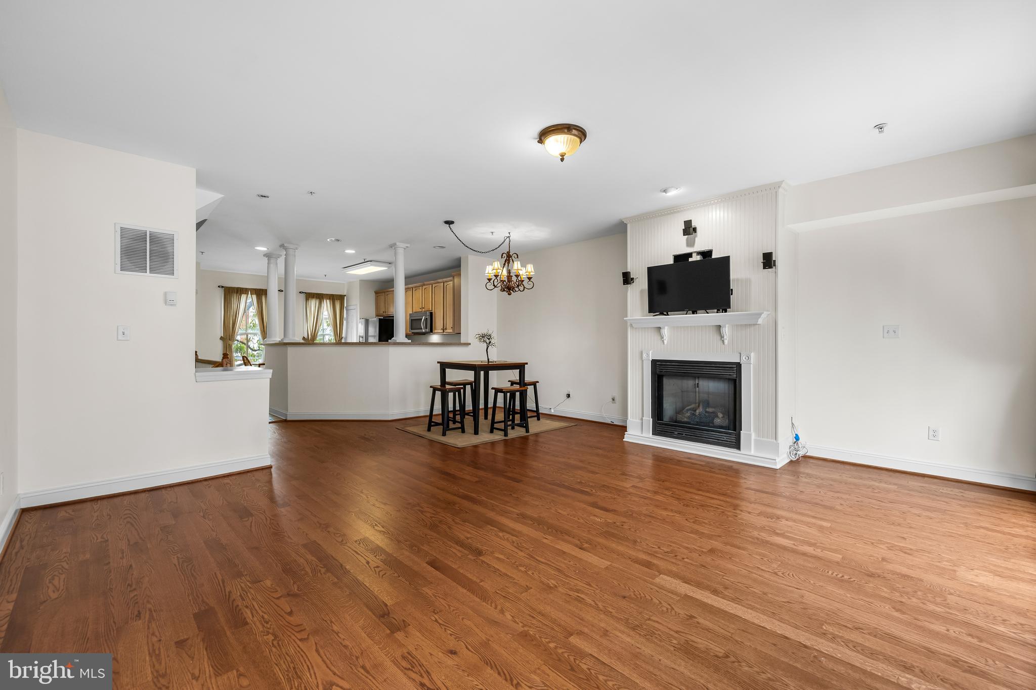 NORTH SHORE - Residential