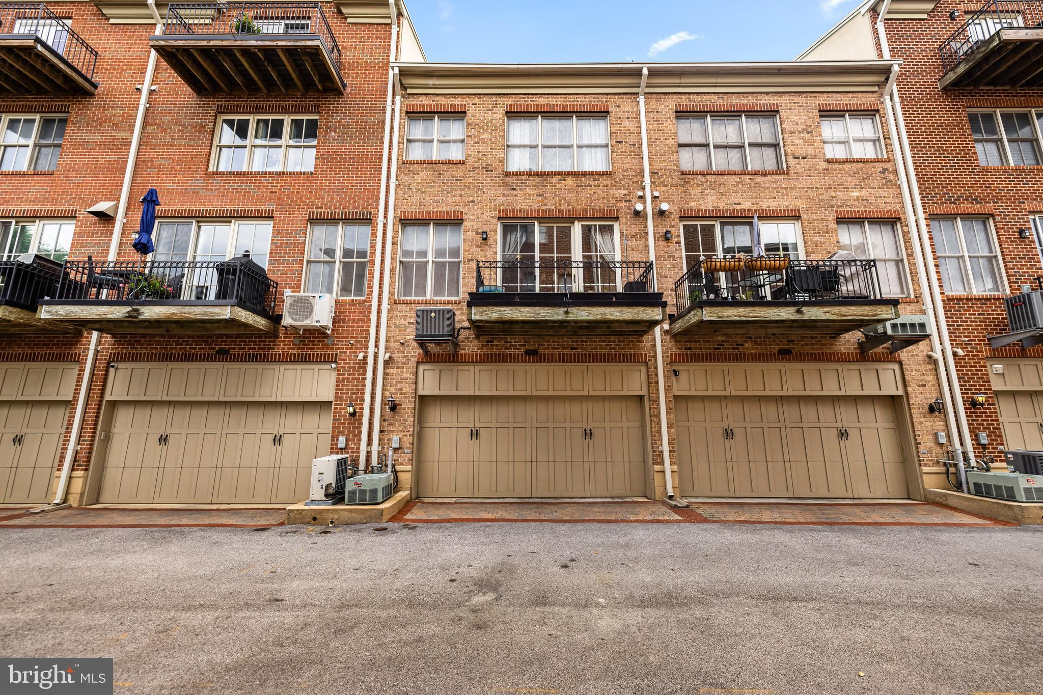 NORTH SHORE - Residential