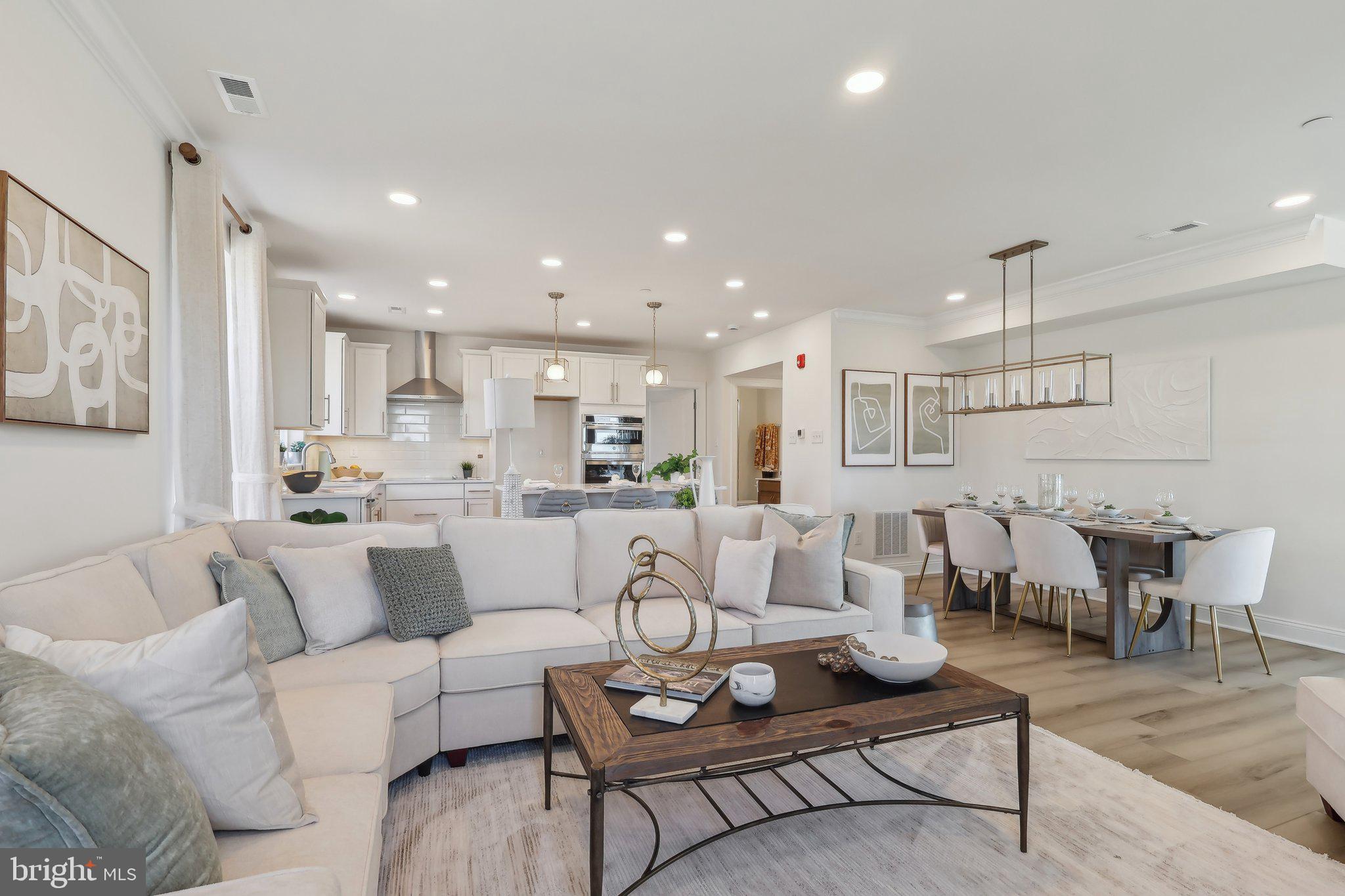 ARBOR PLACE - Residential