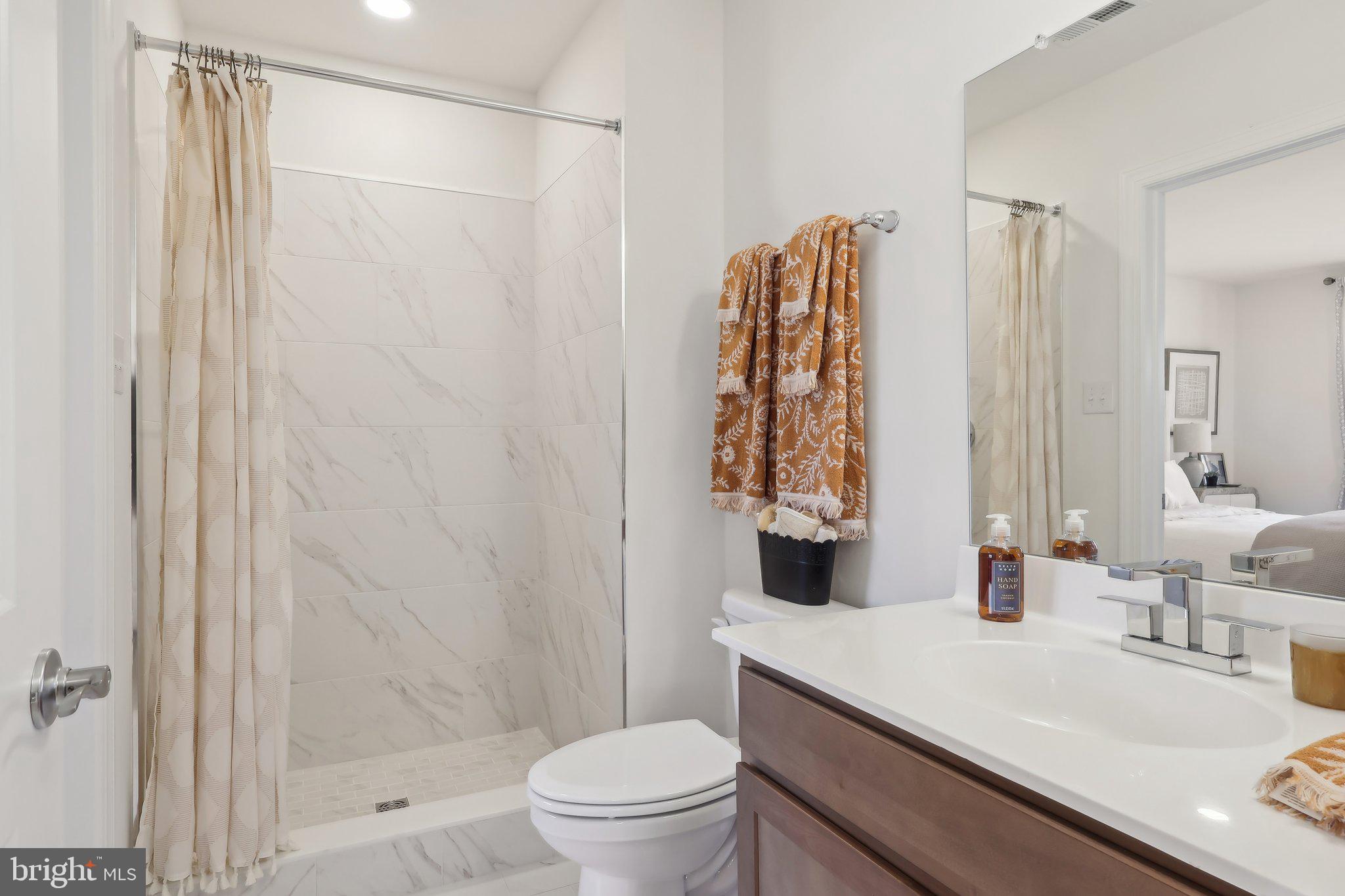 ARBOR PLACE - Residential