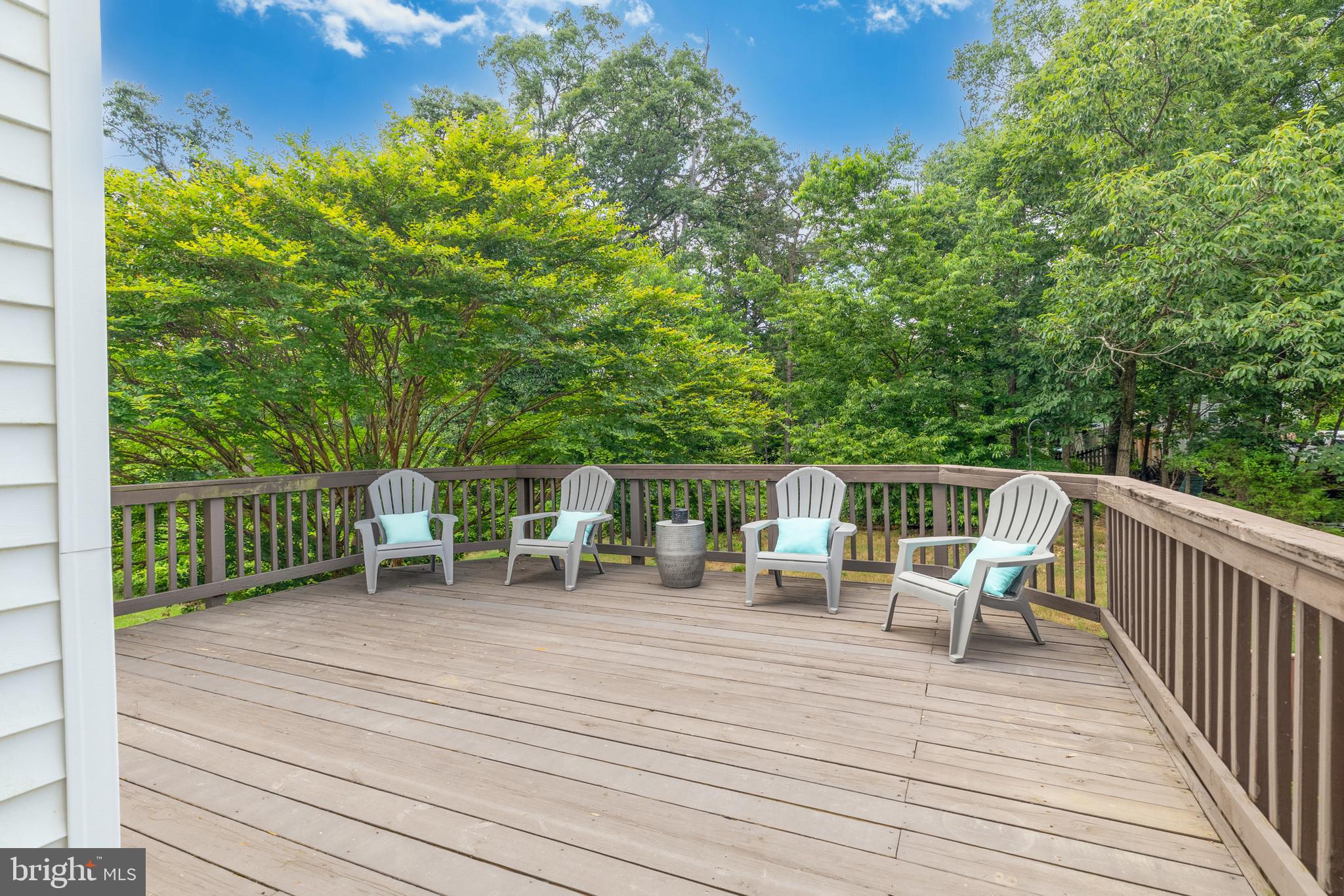 5632 RIDGE VIEW DRIVE