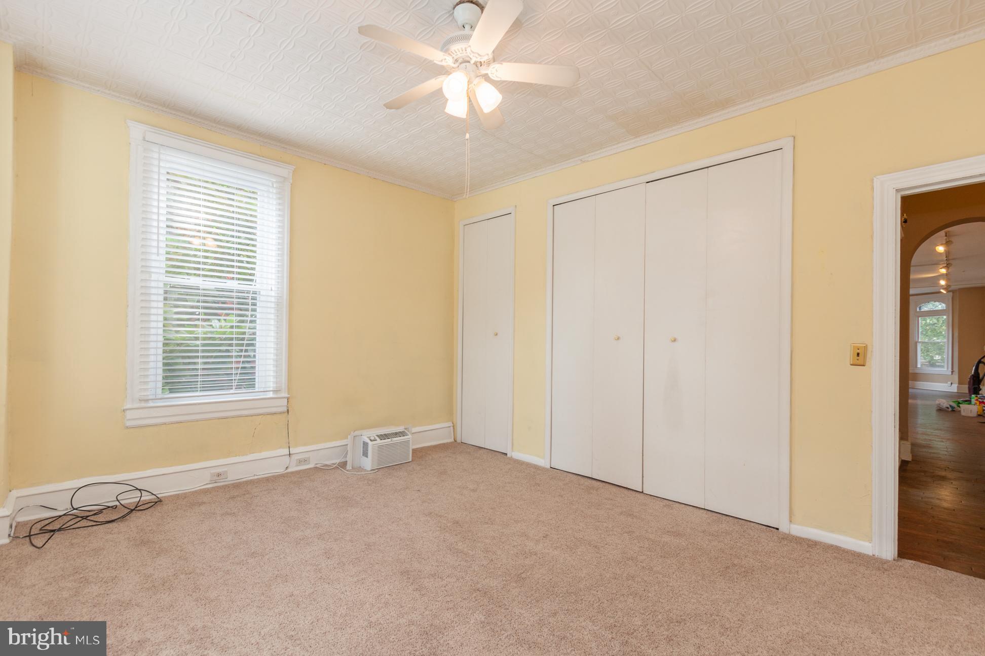 CHARLES VILLAGE - Residential Lease