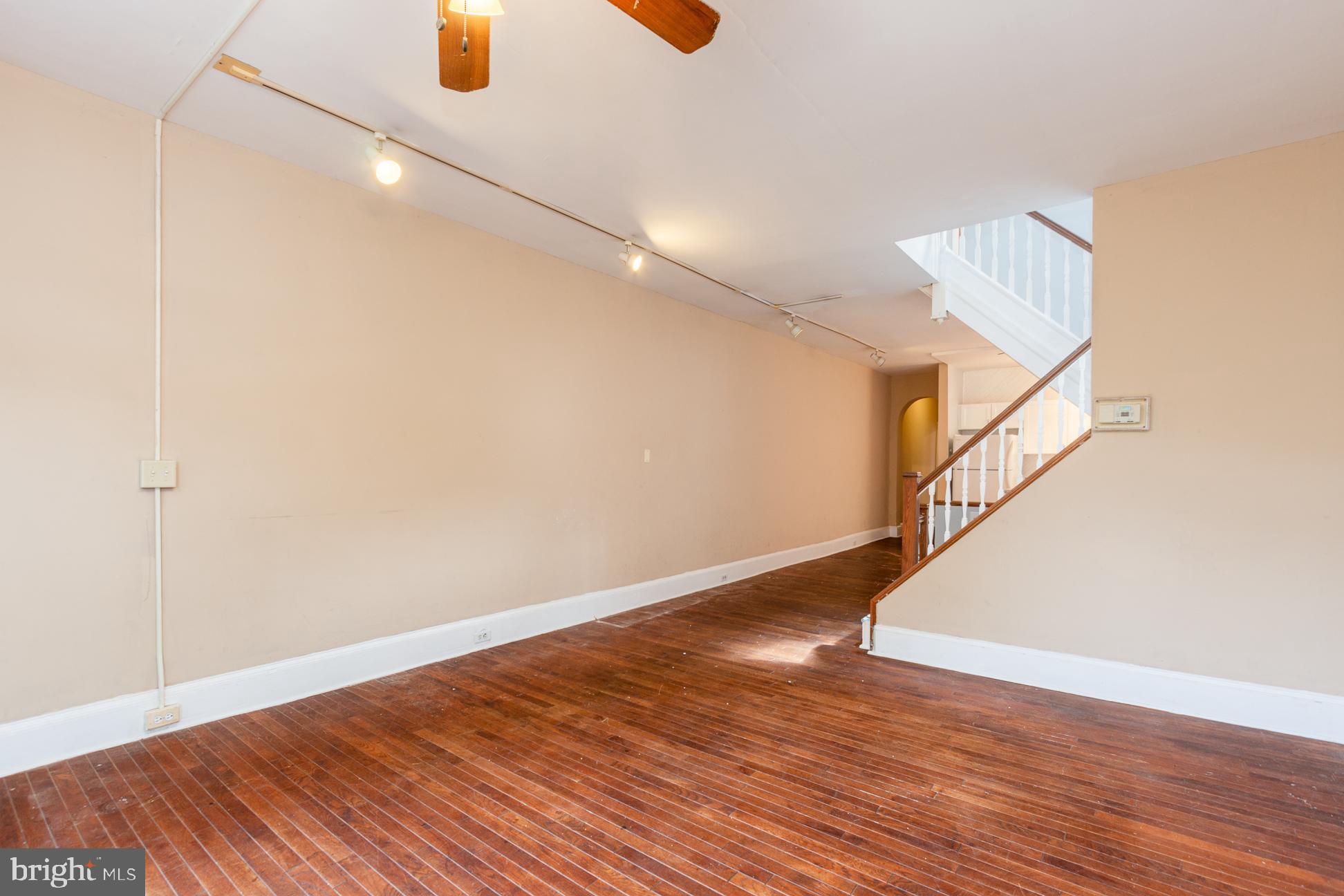 CHARLES VILLAGE - Residential Lease