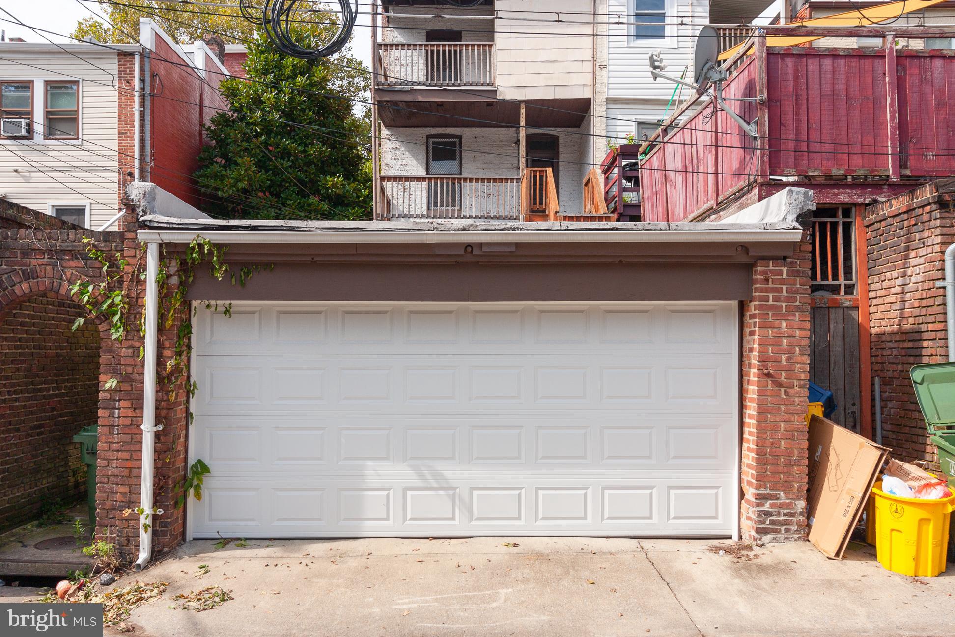 CHARLES VILLAGE - Residential Lease