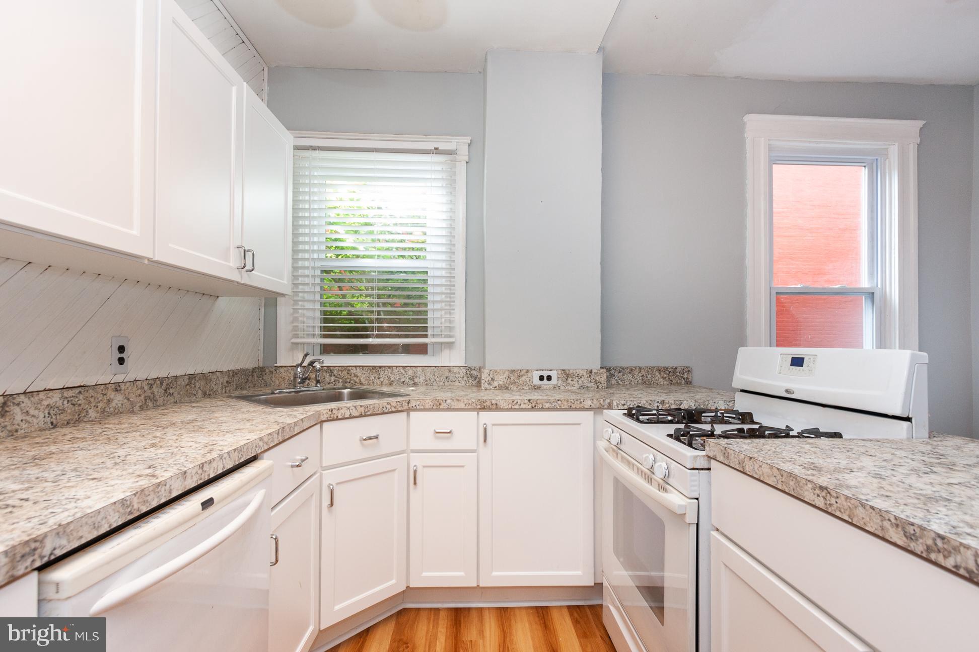 CHARLES VILLAGE - Residential Lease