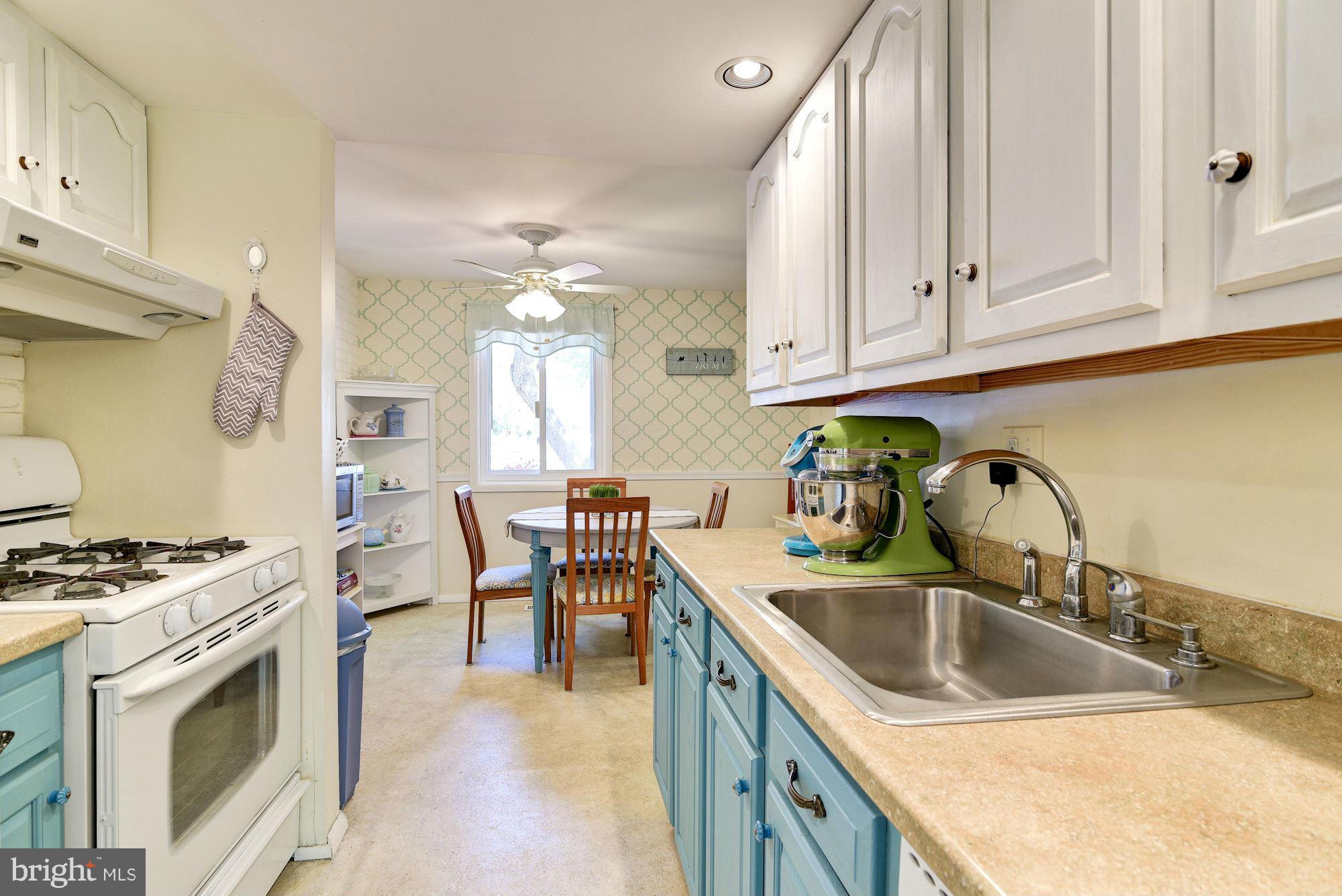 VILLAGE OF HARPERS CHOICE - Residential