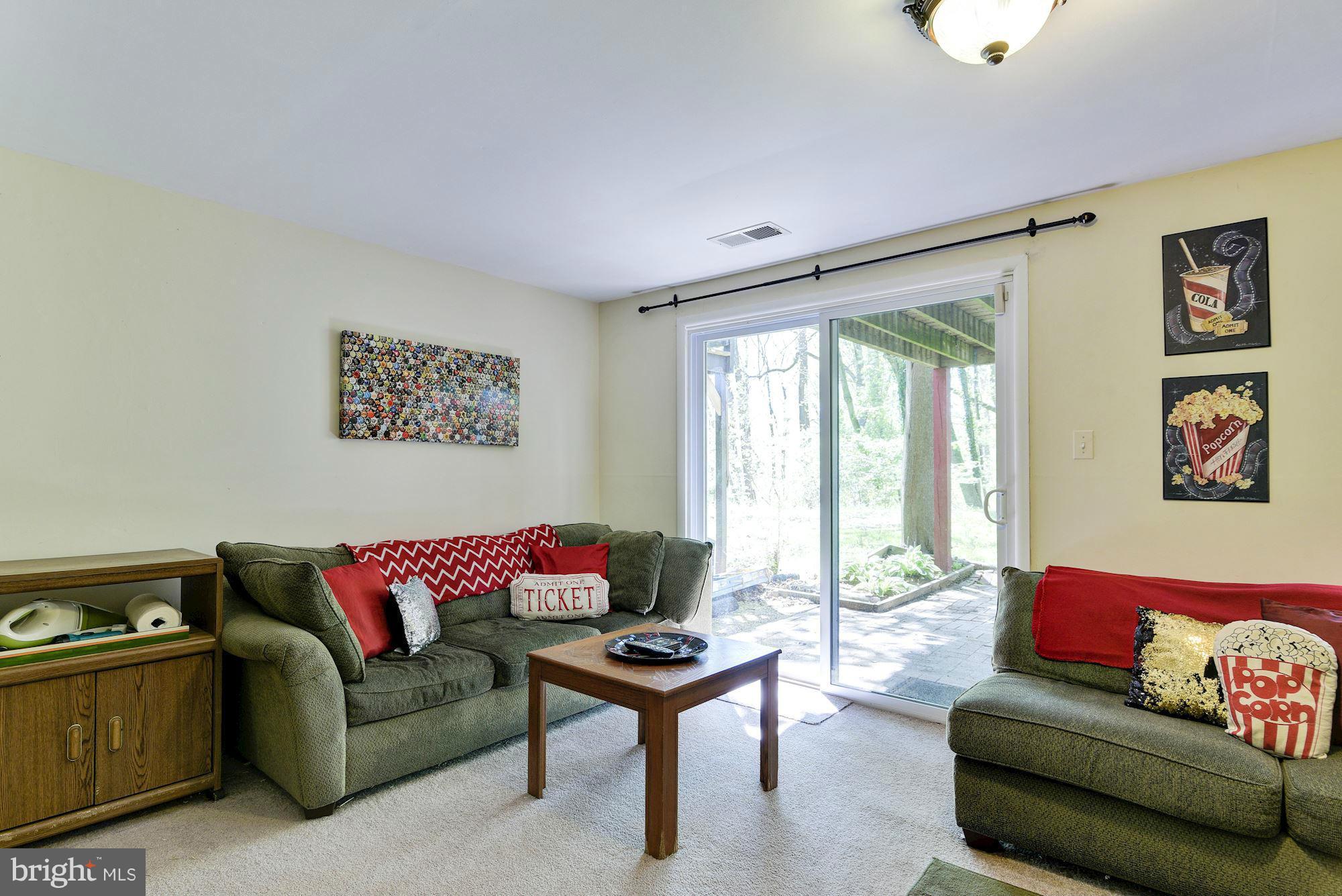 VILLAGE OF HARPERS CHOICE - Residential