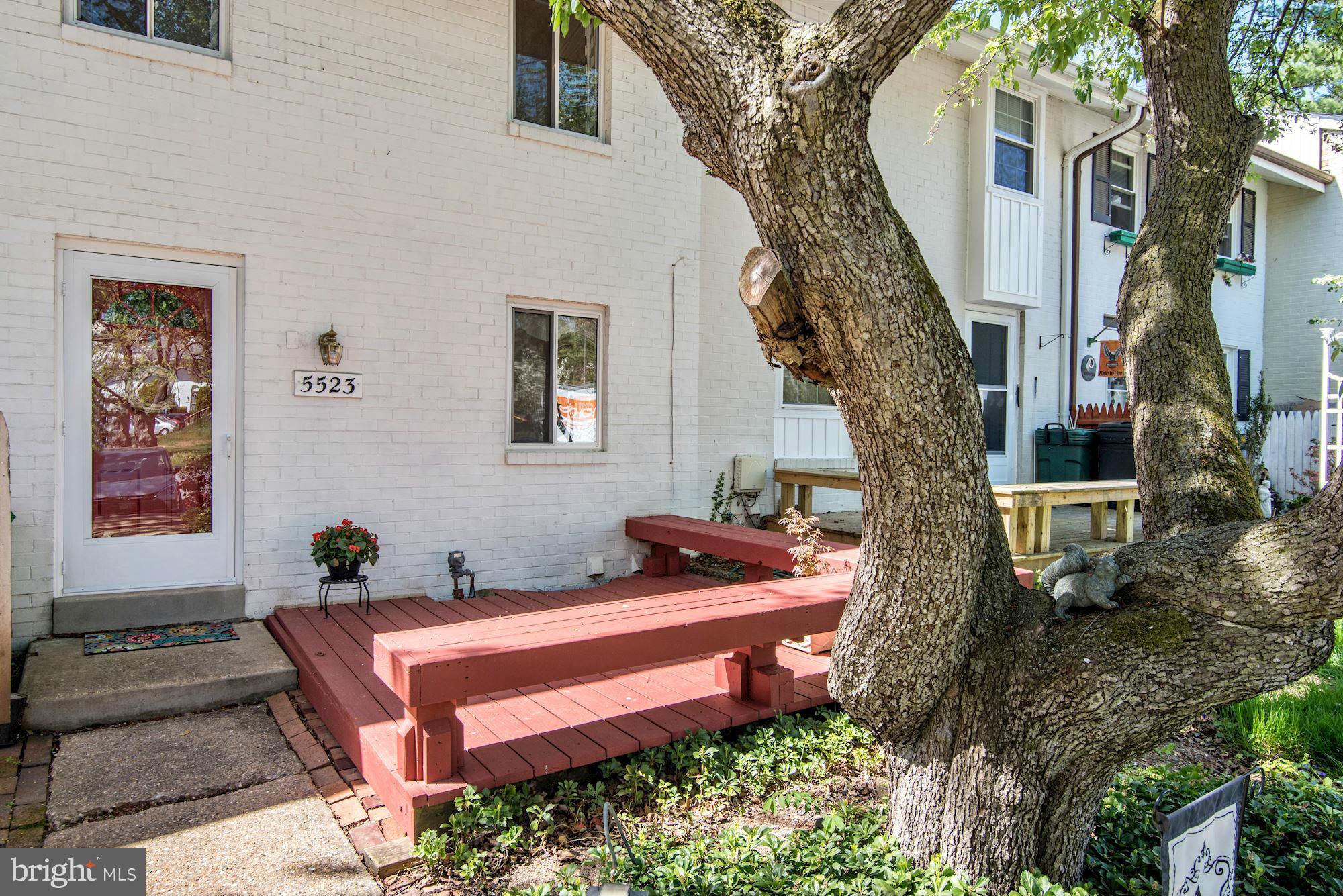 VILLAGE OF HARPERS CHOICE - Residential