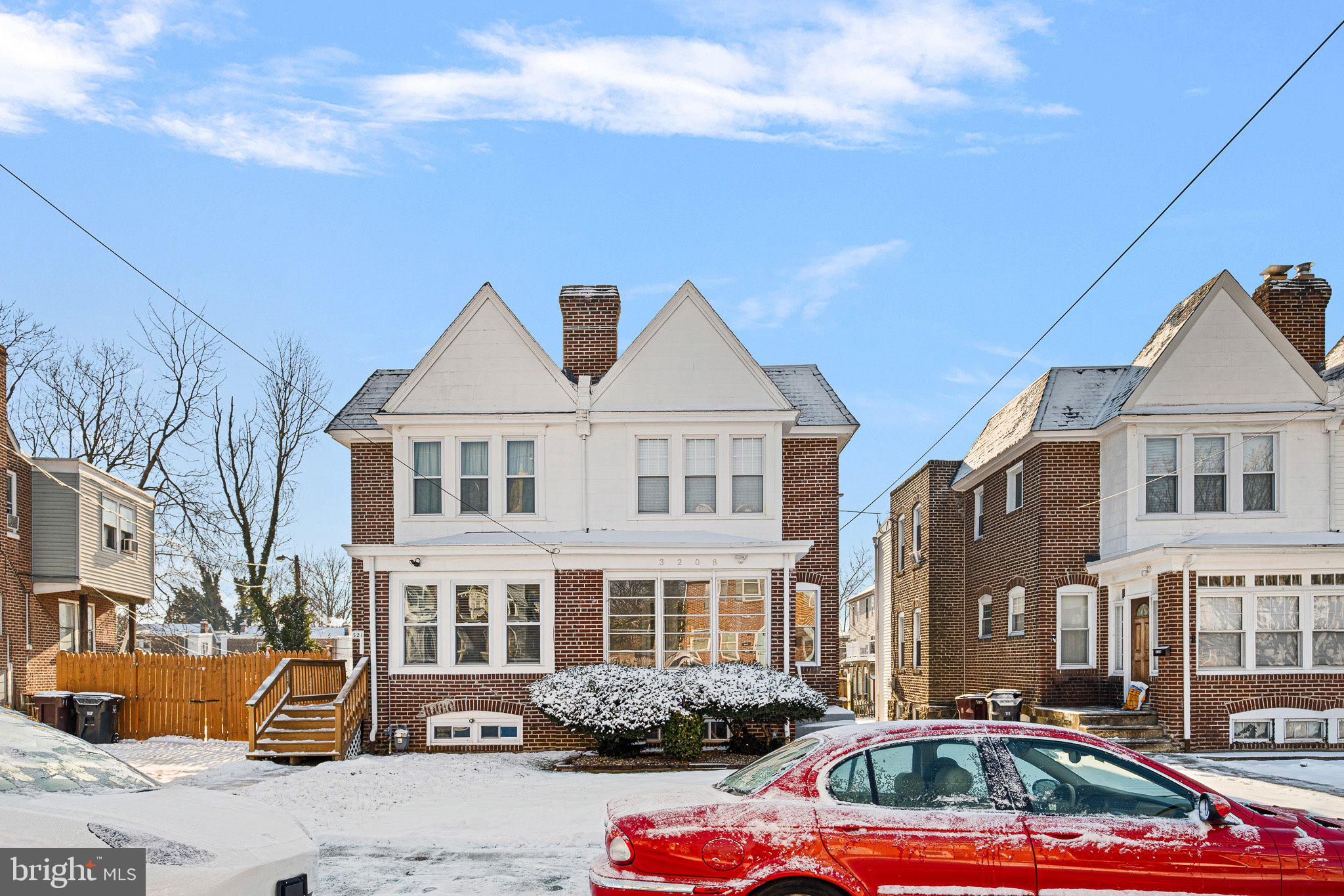 3208 N MADISON STREET