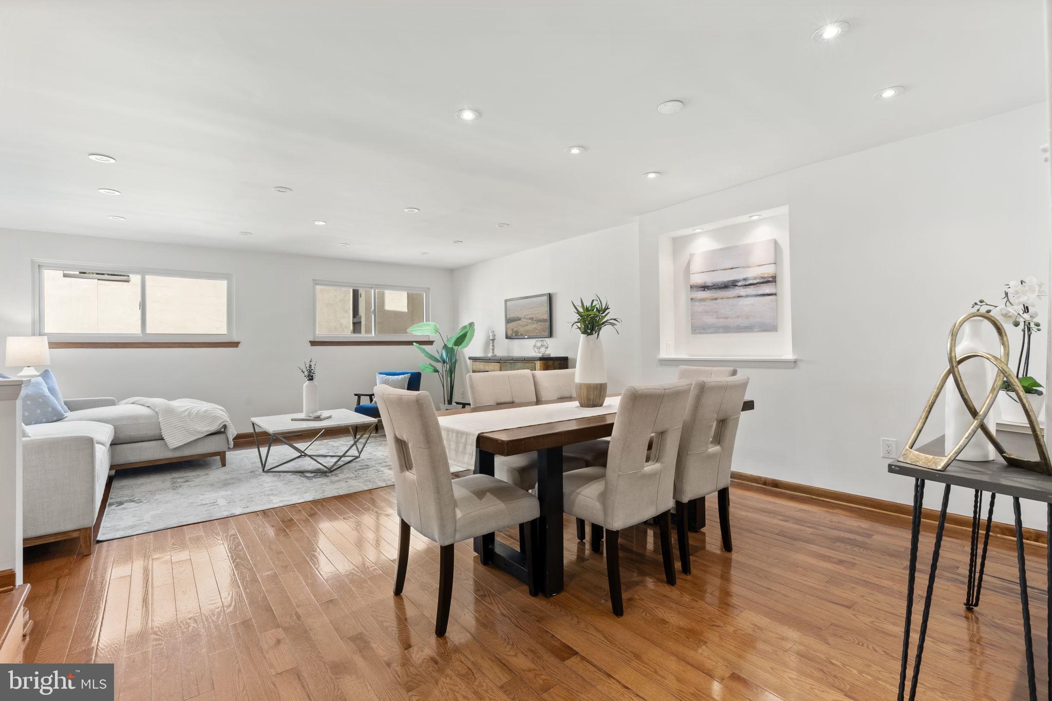 WASHINGTON SQ WEST - Residential