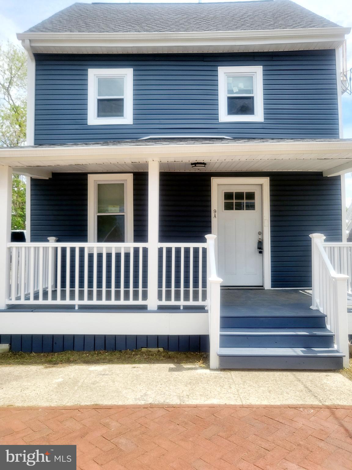 9 S MAPLE AVENUE